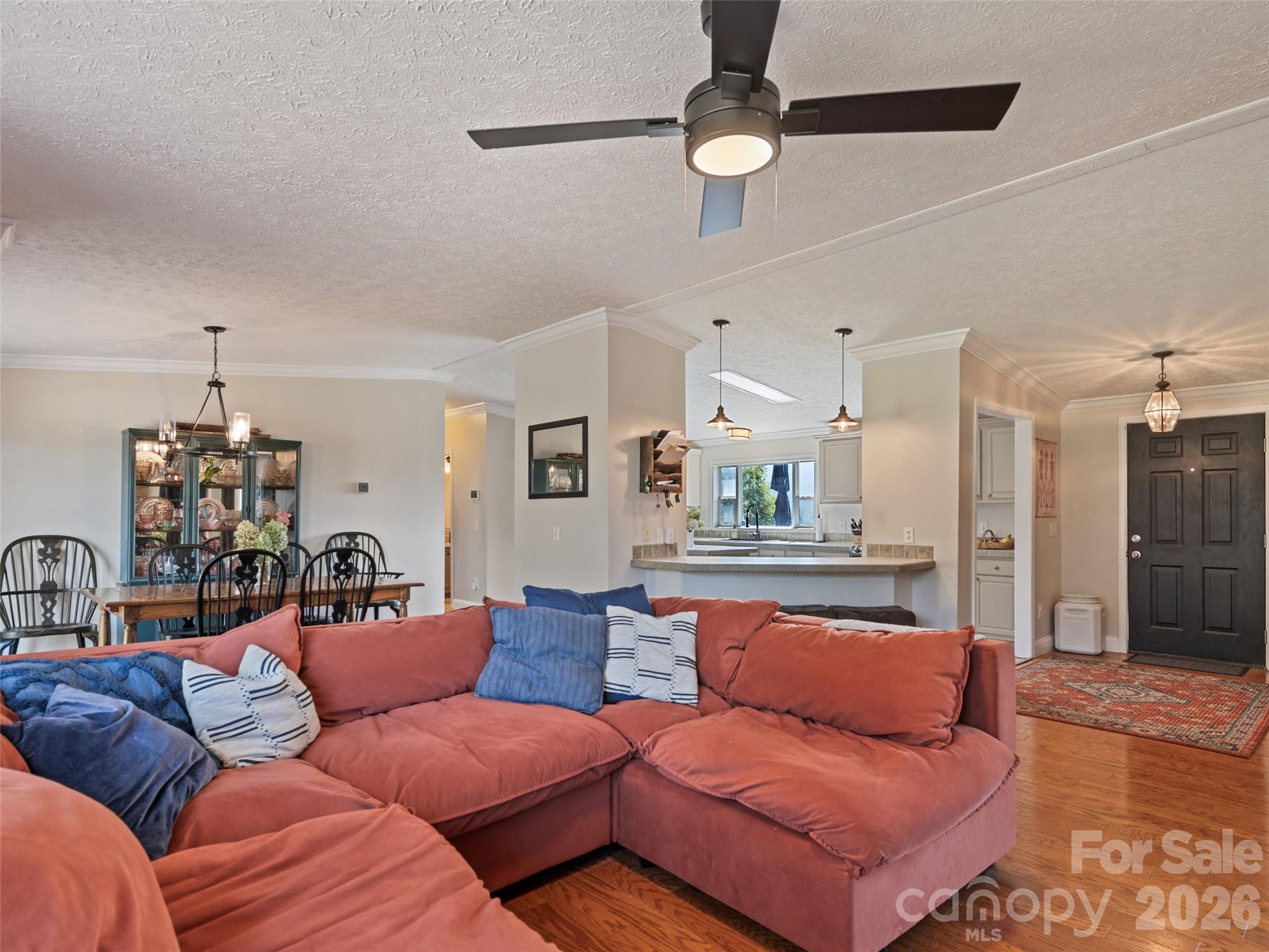 90 Blueberry Hill Drive Property Photo 12