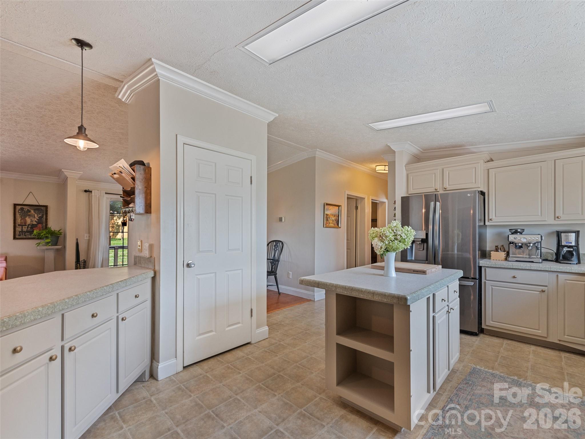 90 Blueberry Hill Drive Property Photo 17
