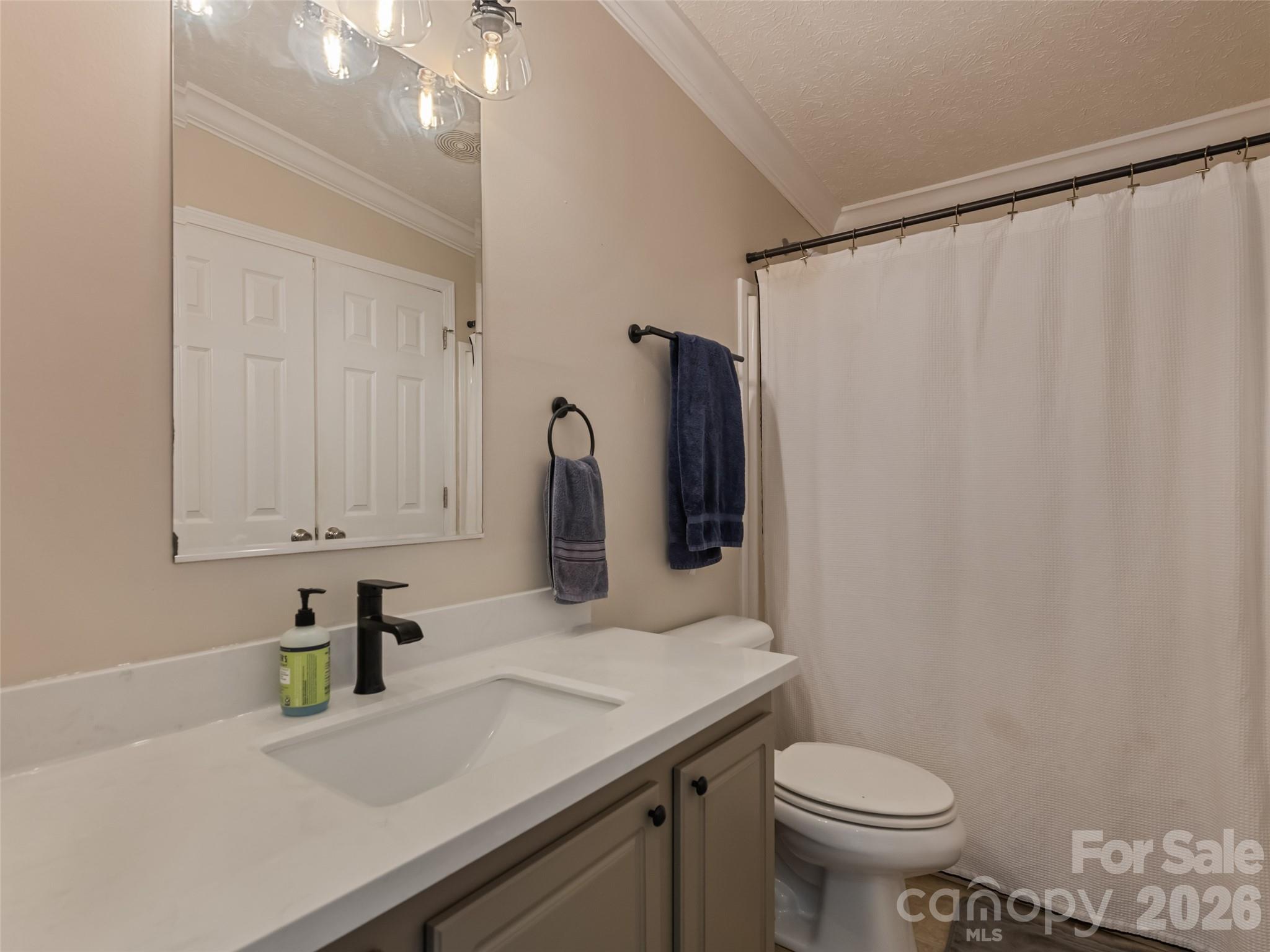 90 Blueberry Hill Drive Property Photo 22