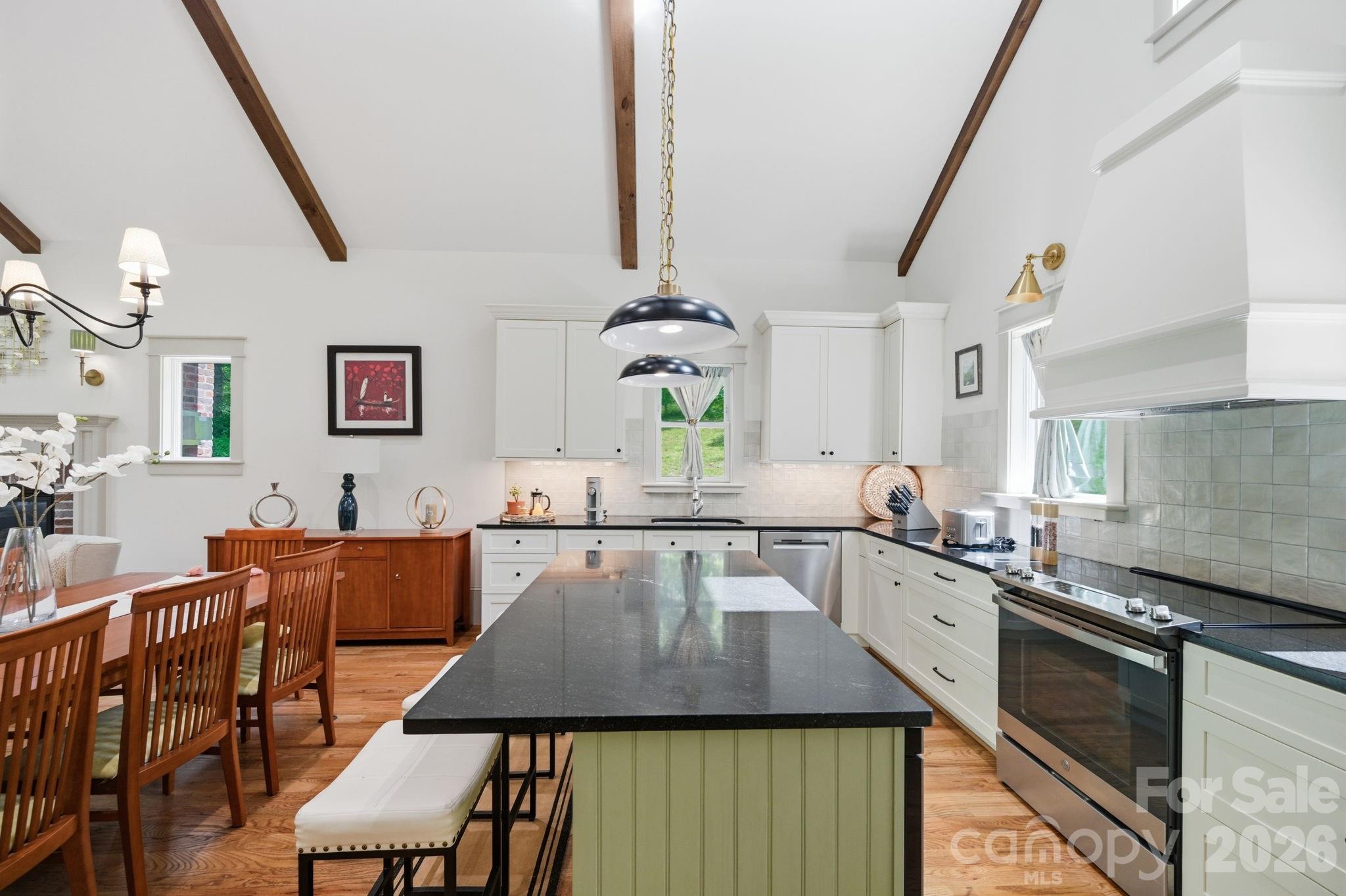 163 Walnut Drive Property Photo 12