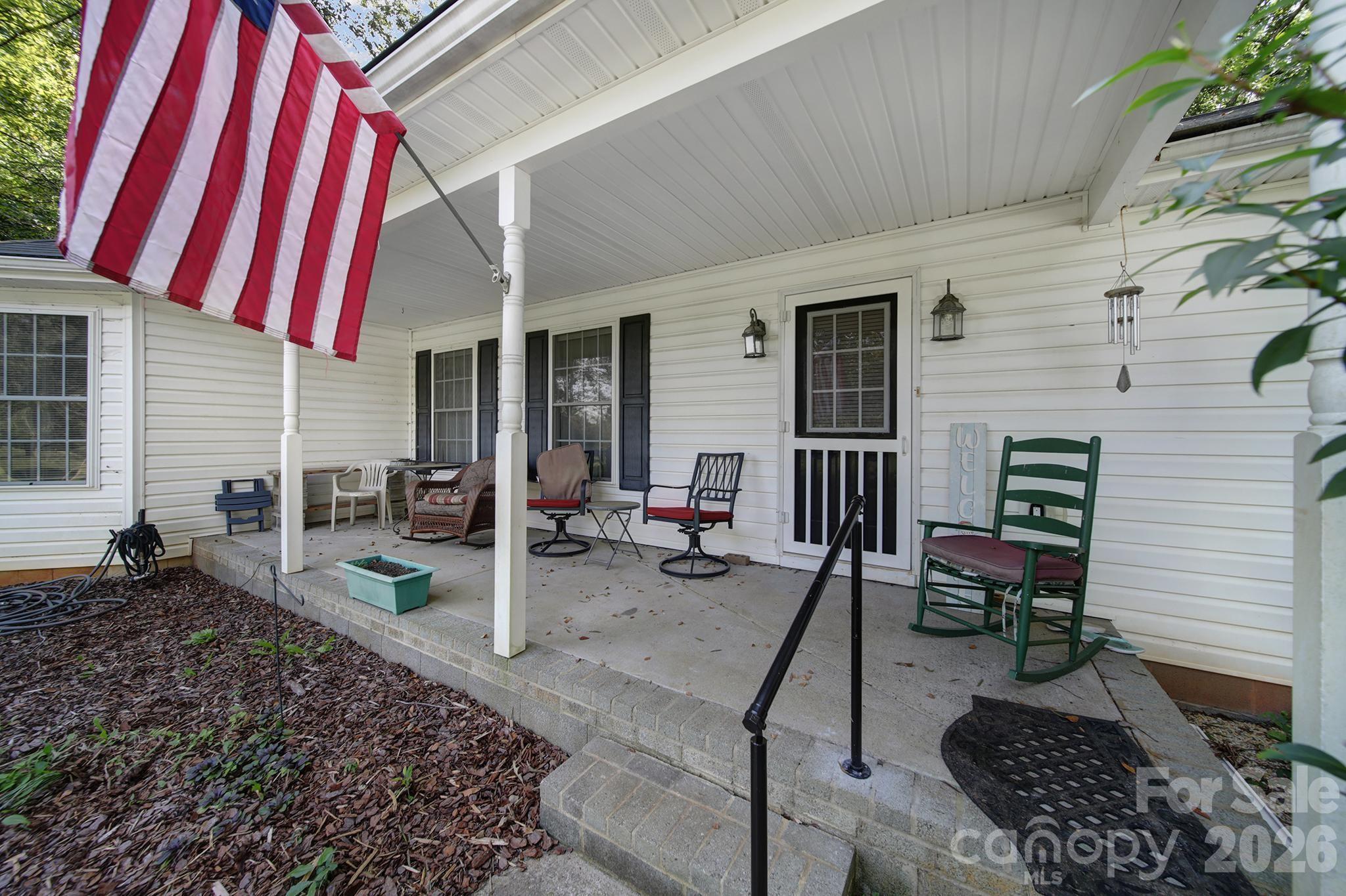 2000 Sossoman Springs Road Property Photo 3