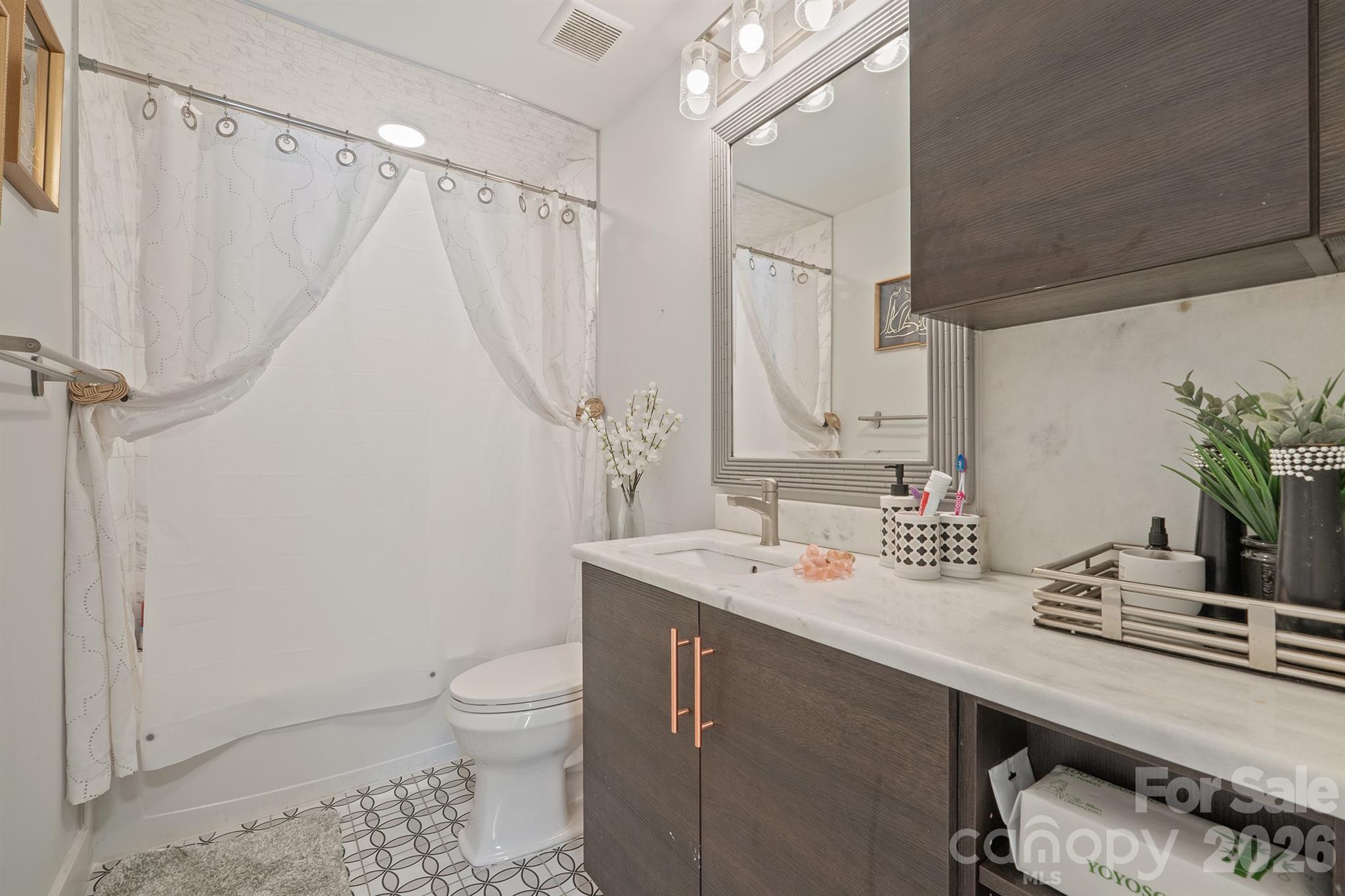 1411 Dean Street Property Photo 12