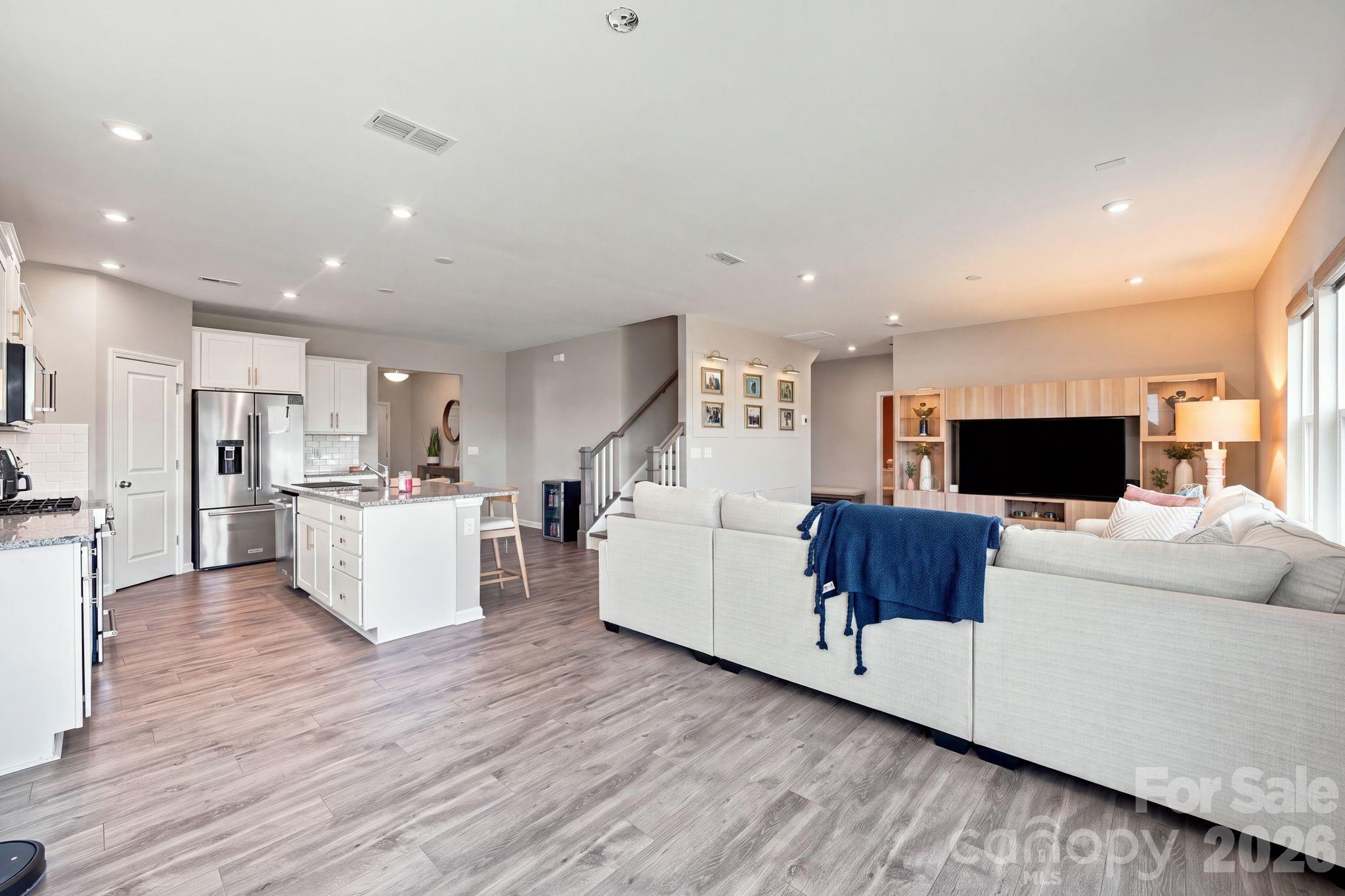12028 Grinstead Lane Property Photo 6