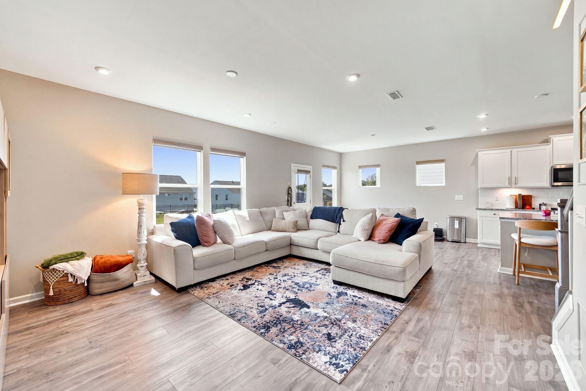 12028 Grinstead Lane Property Photo 8