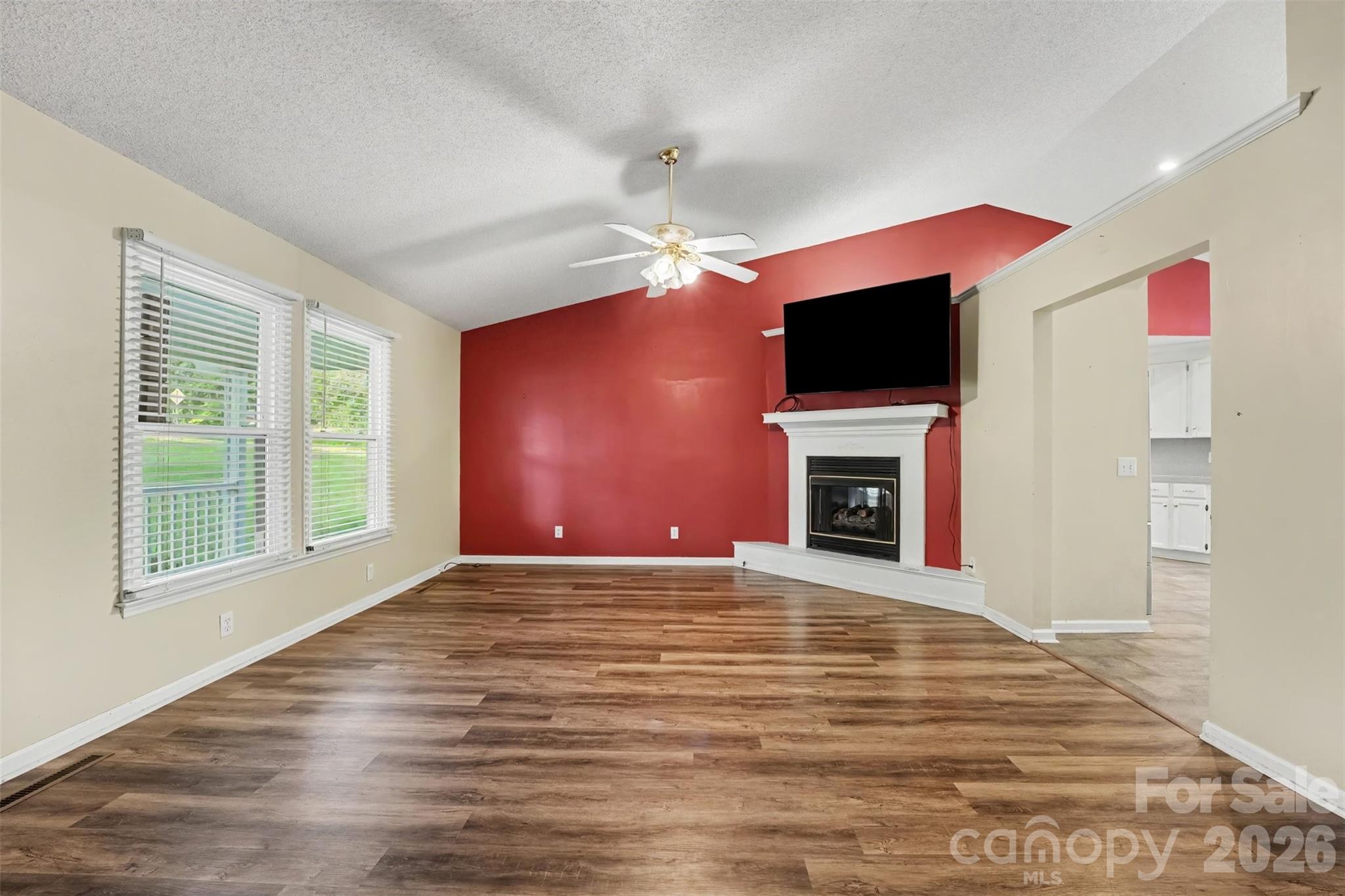 171 Bevis Lane Property Photo 3