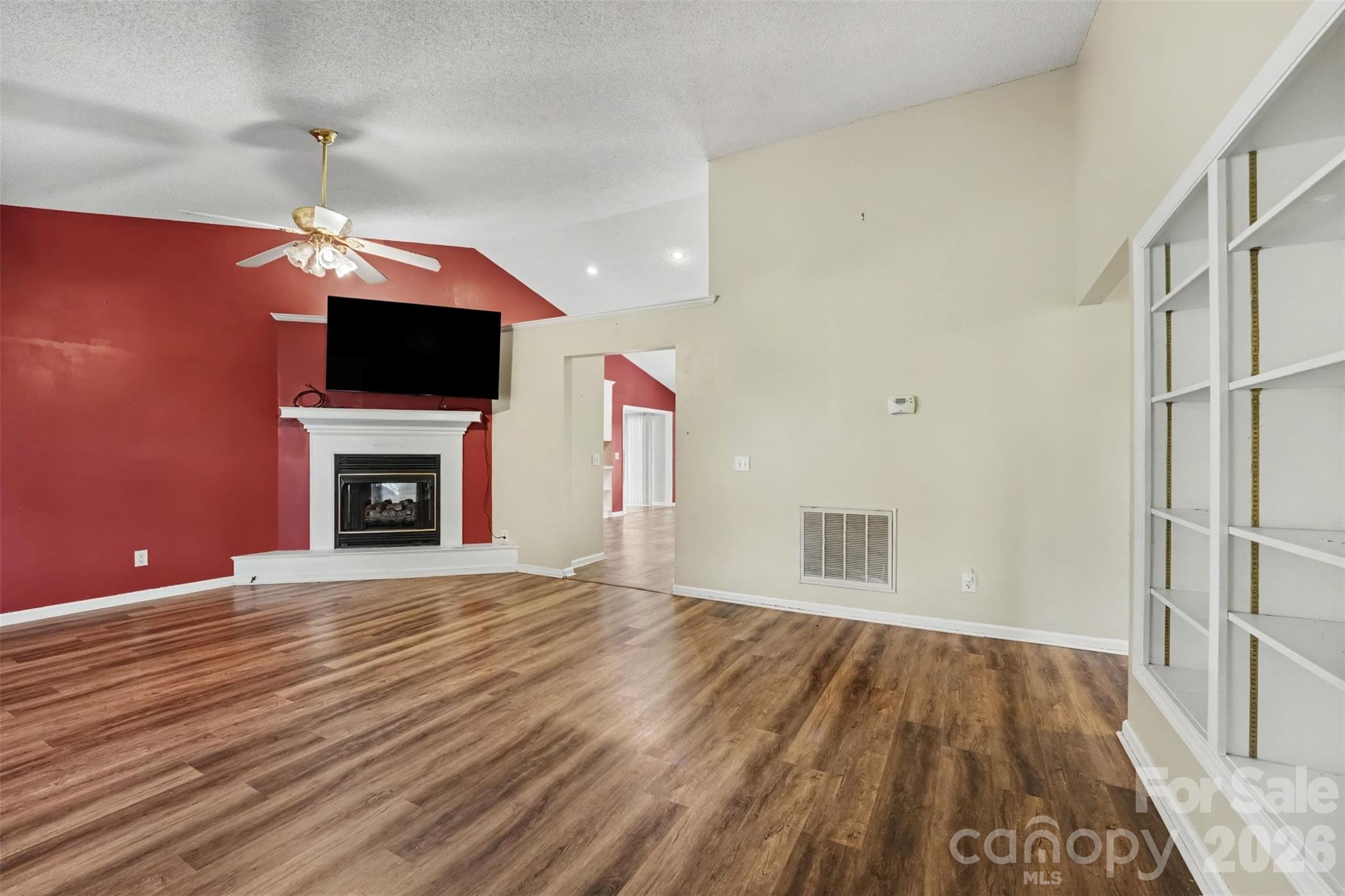 171 Bevis Lane Property Photo 4