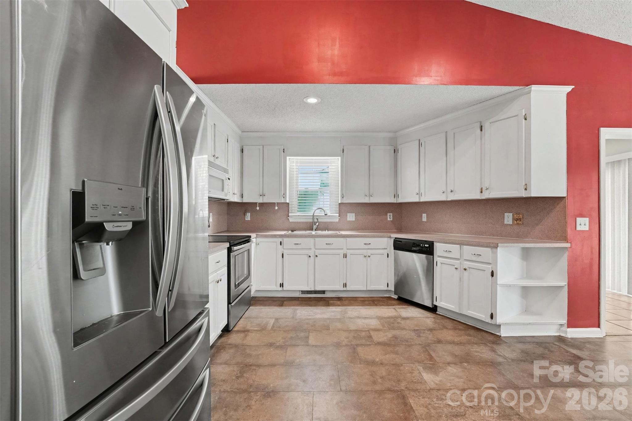 171 Bevis Lane Property Photo 8