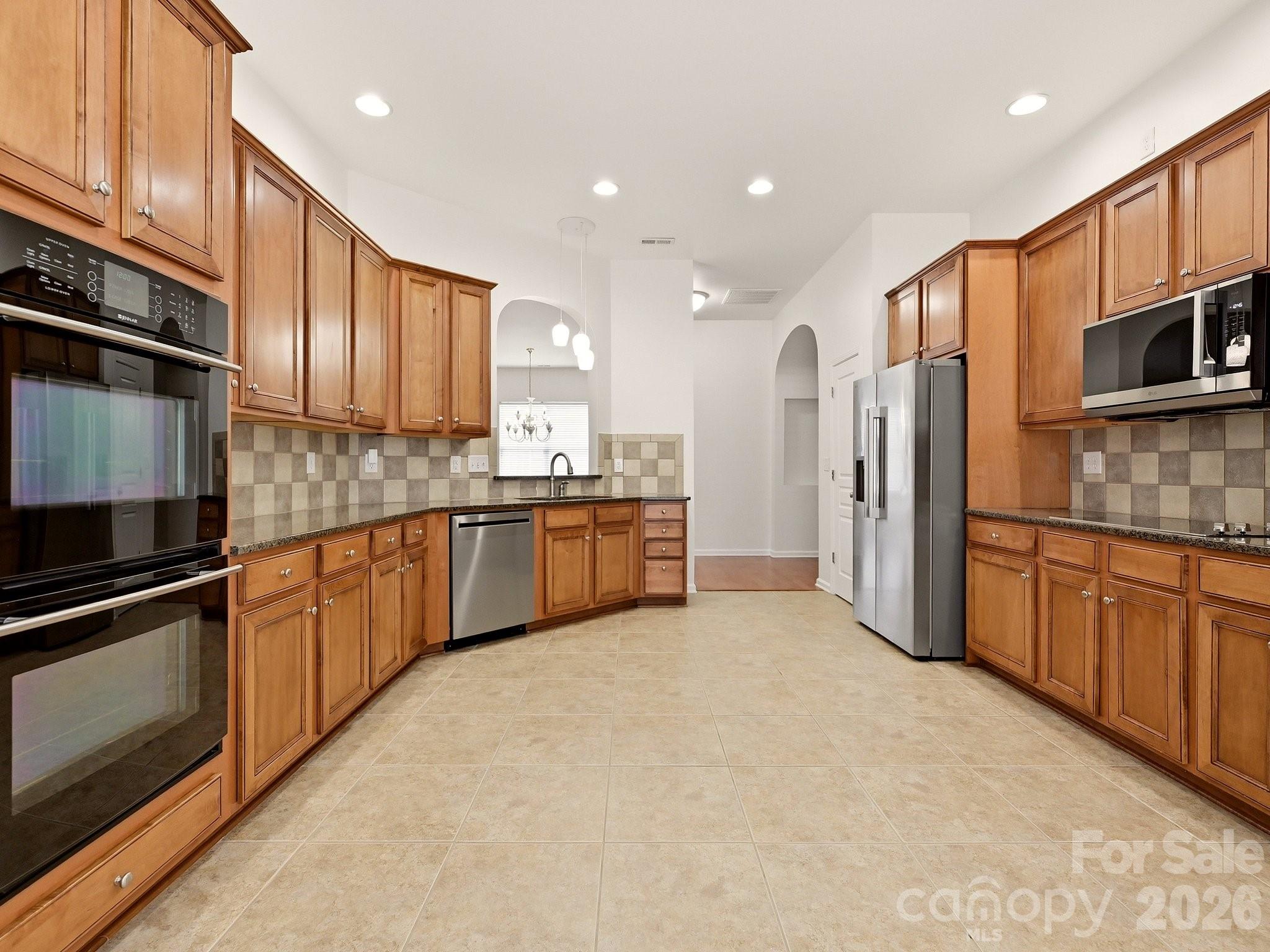 1021 Knob Creek Lane Property Photo 10