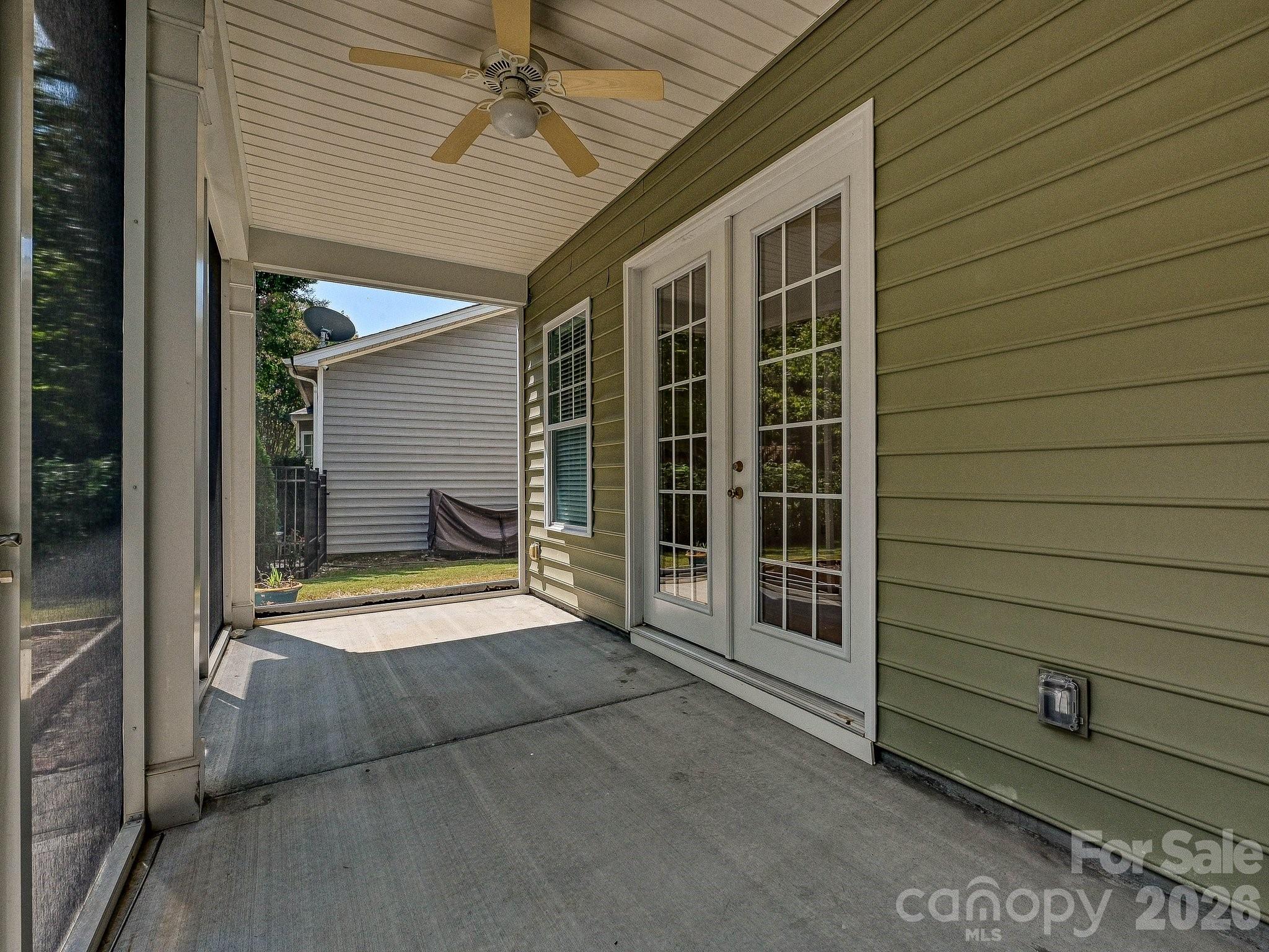 1021 Knob Creek Lane Property Photo 24