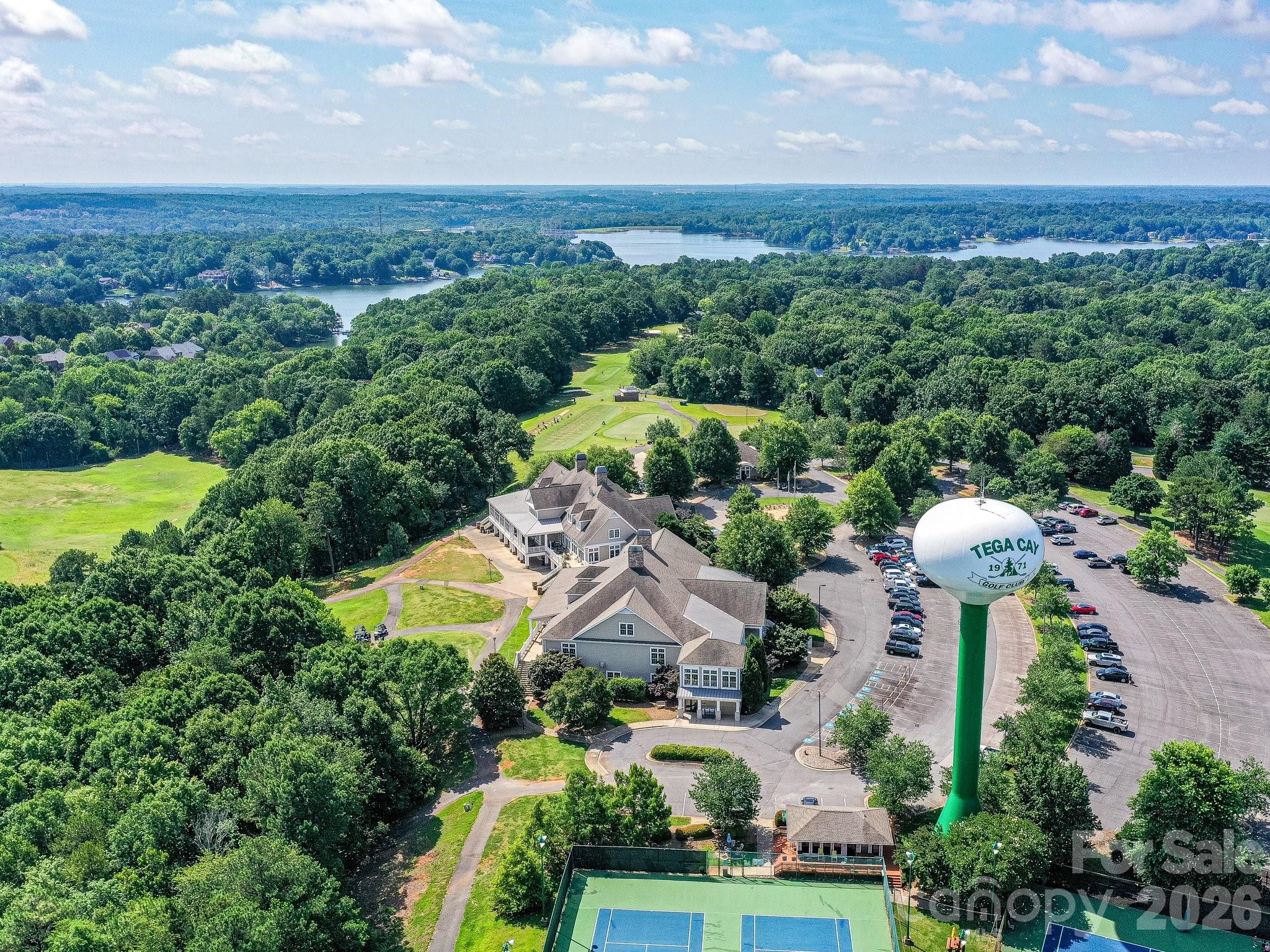 1021 Knob Creek Lane Property Photo 28