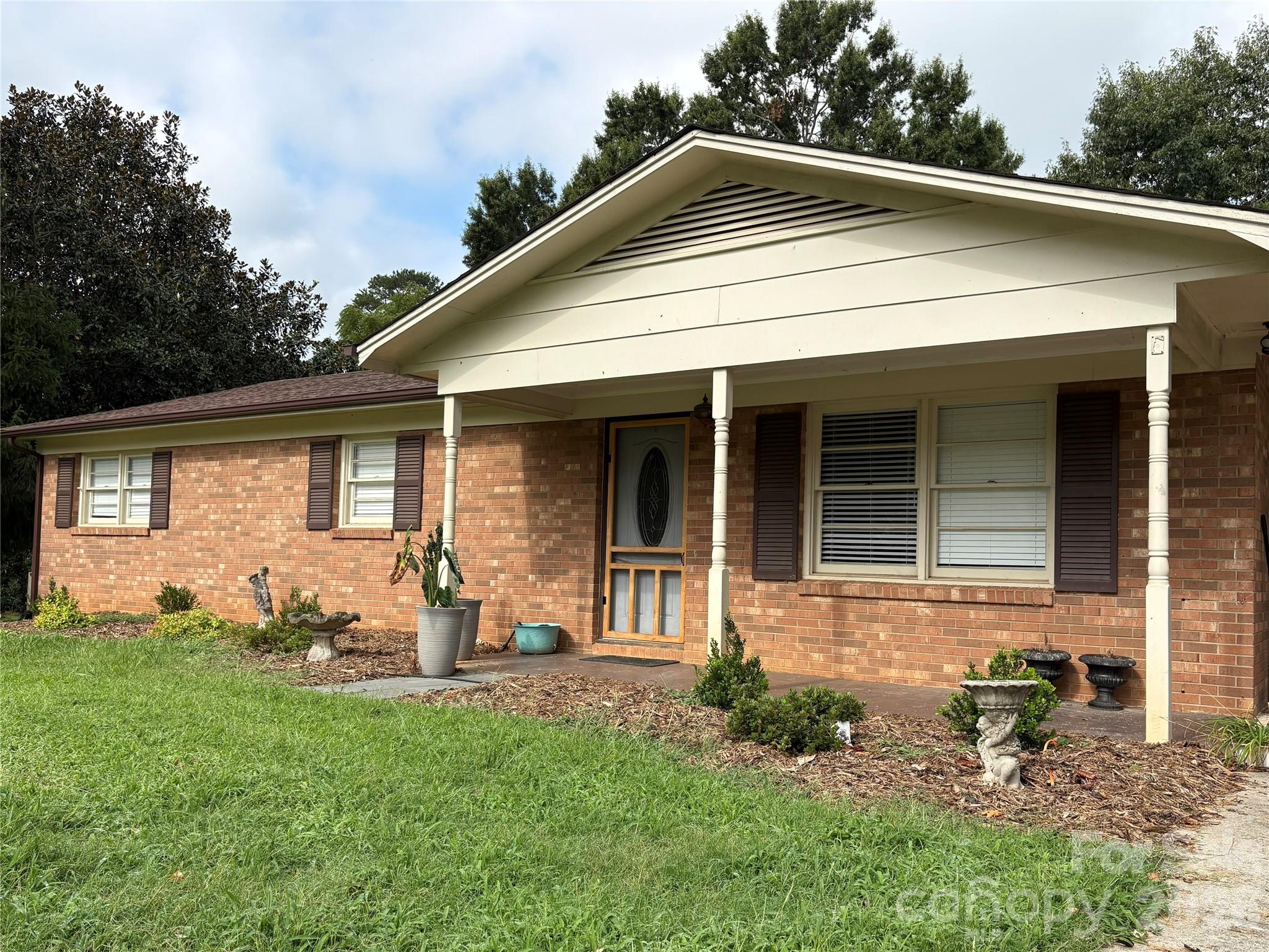 1701 Richey Road Property Photo 1