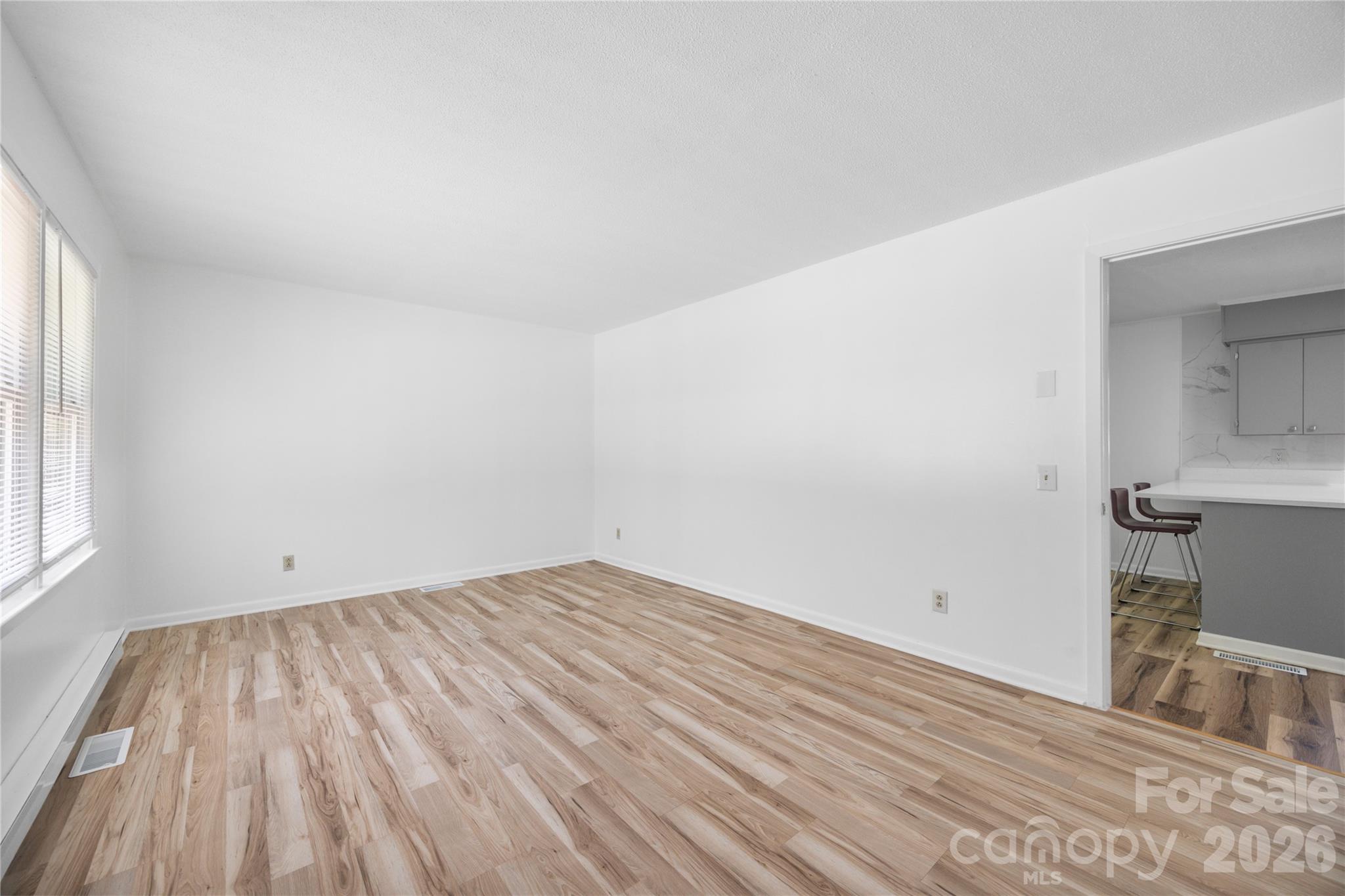 409 Moss Springs Road Property Photo 5