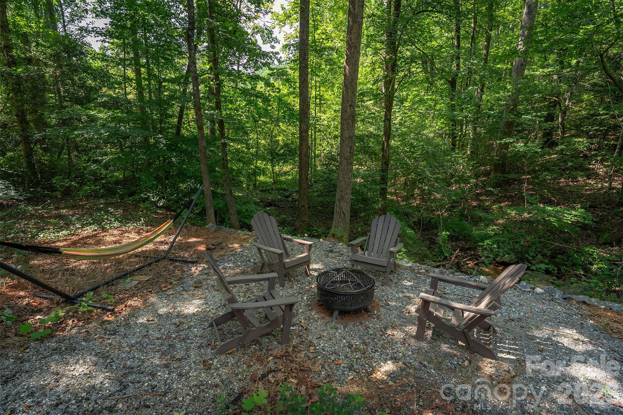 157 Spring Valley Drive Property Photo 20