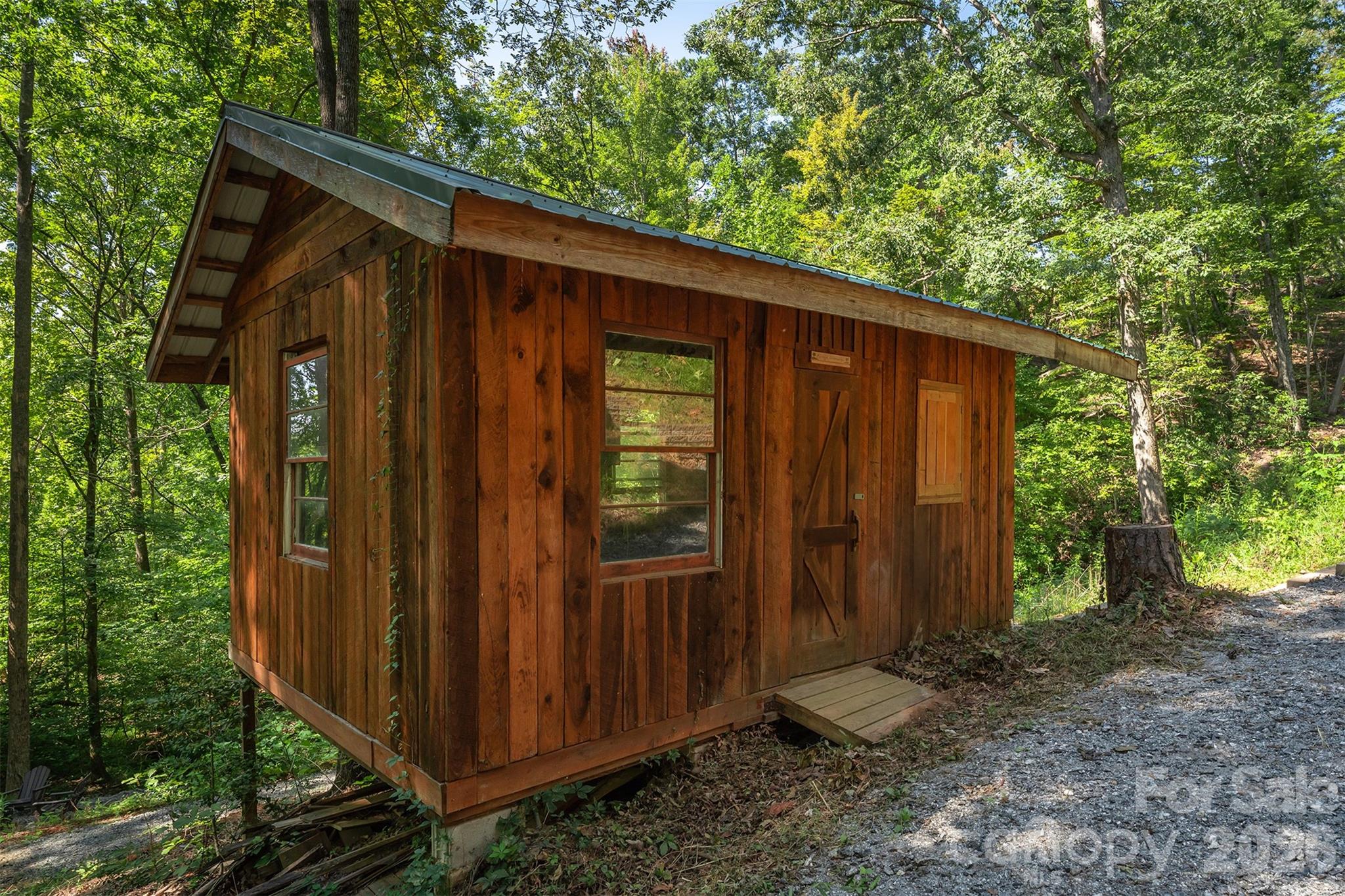 157 Spring Valley Drive Property Photo 32