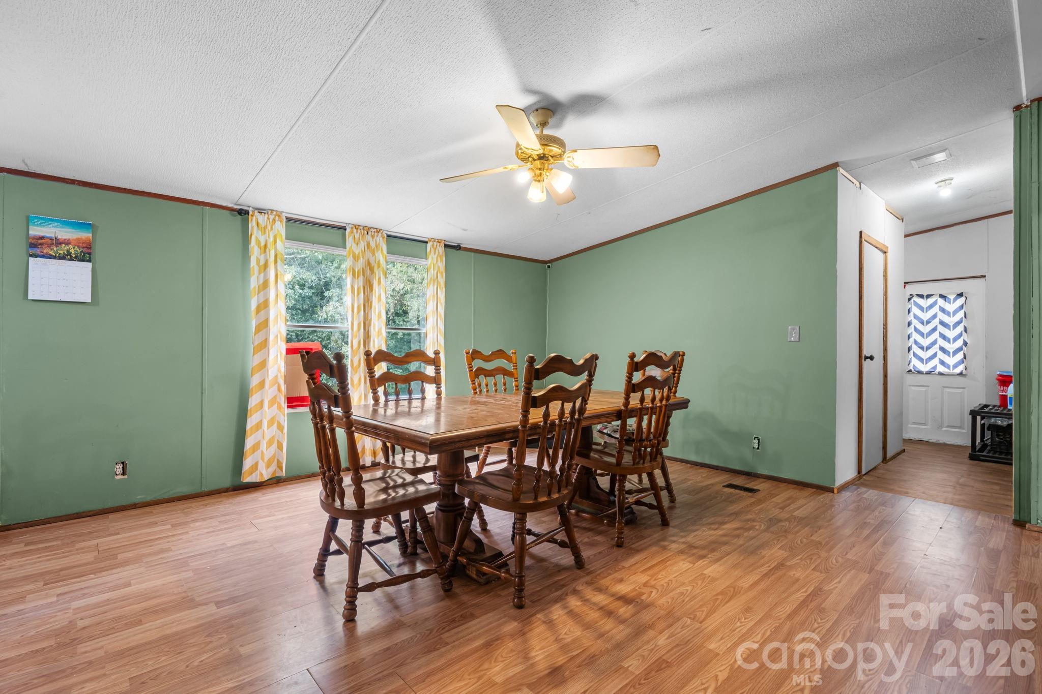 2461 Shadowbrook Drive Property Photo 13