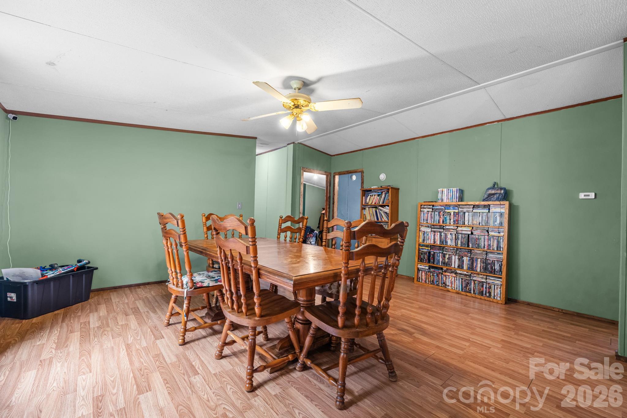 2461 Shadowbrook Drive Property Photo 14