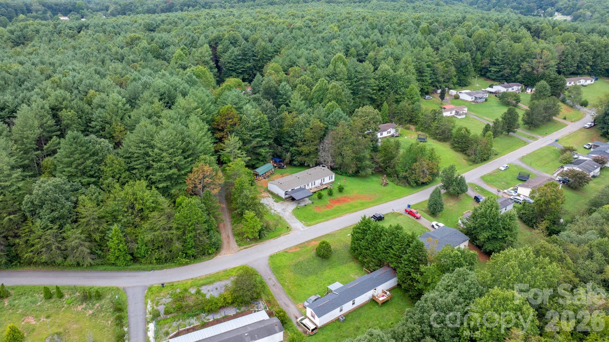 2461 Shadowbrook Drive Property Photo 33