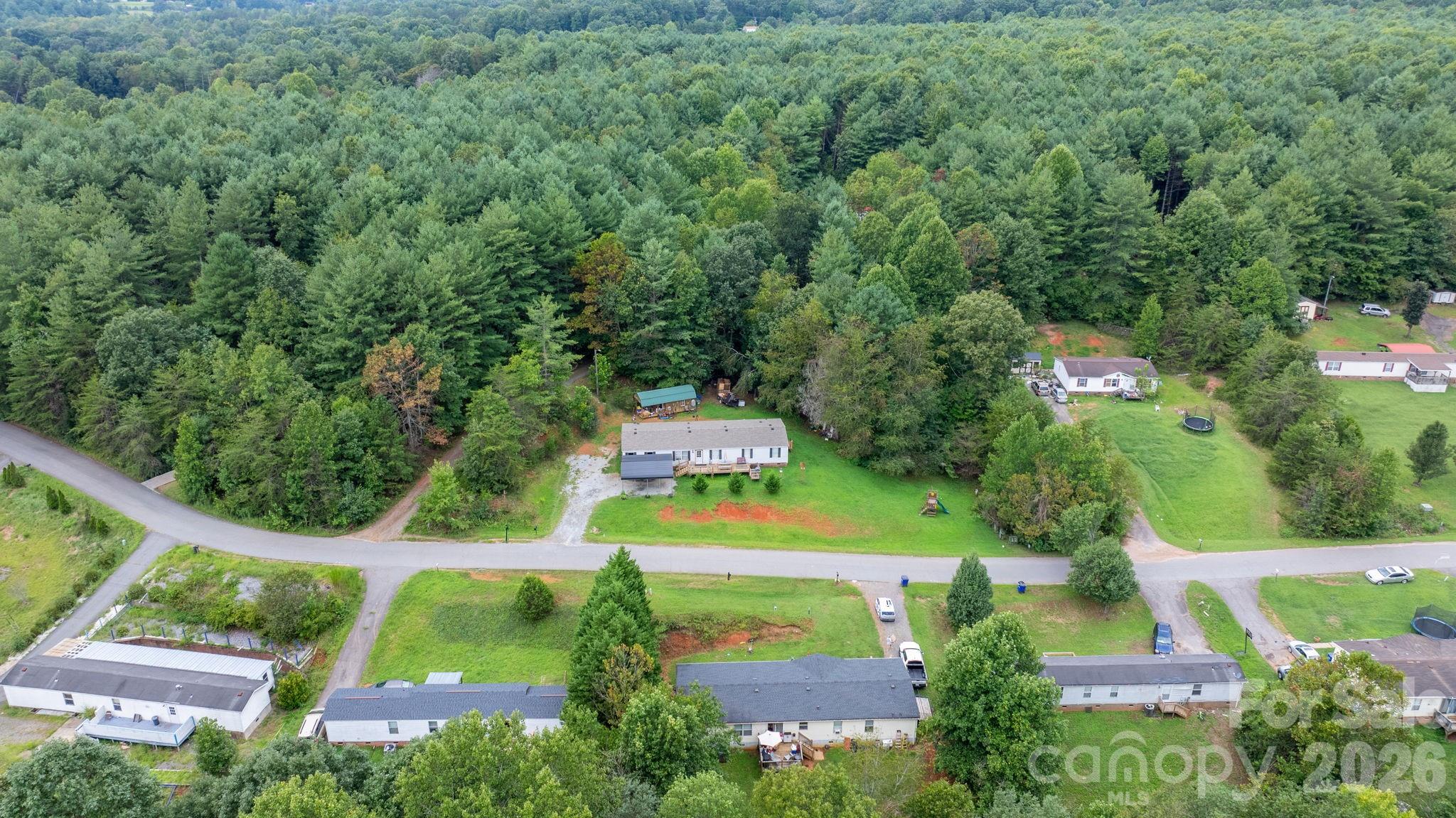 2461 Shadowbrook Drive Property Photo 34