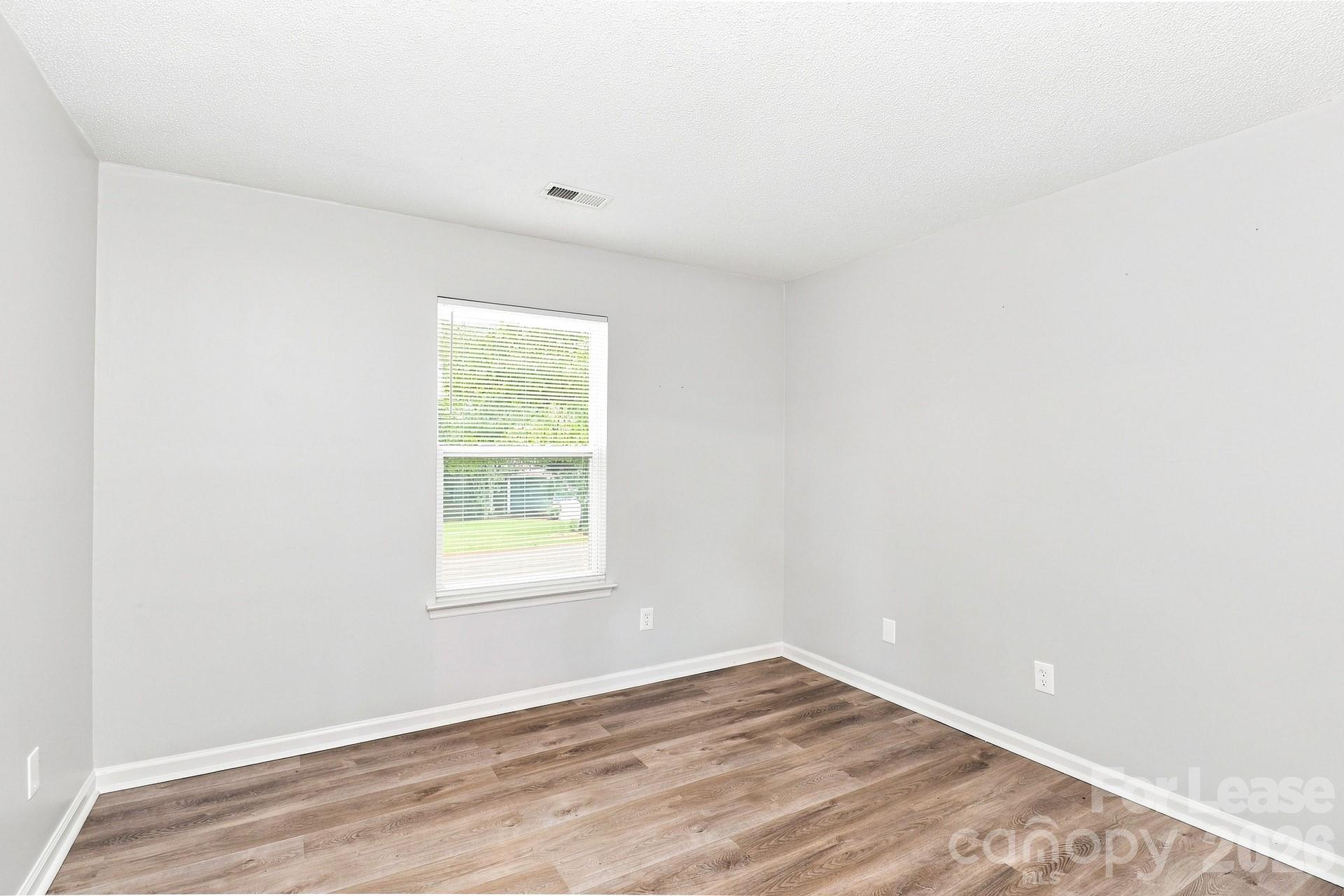 9719 Marshbrooke Road Property Photo 11