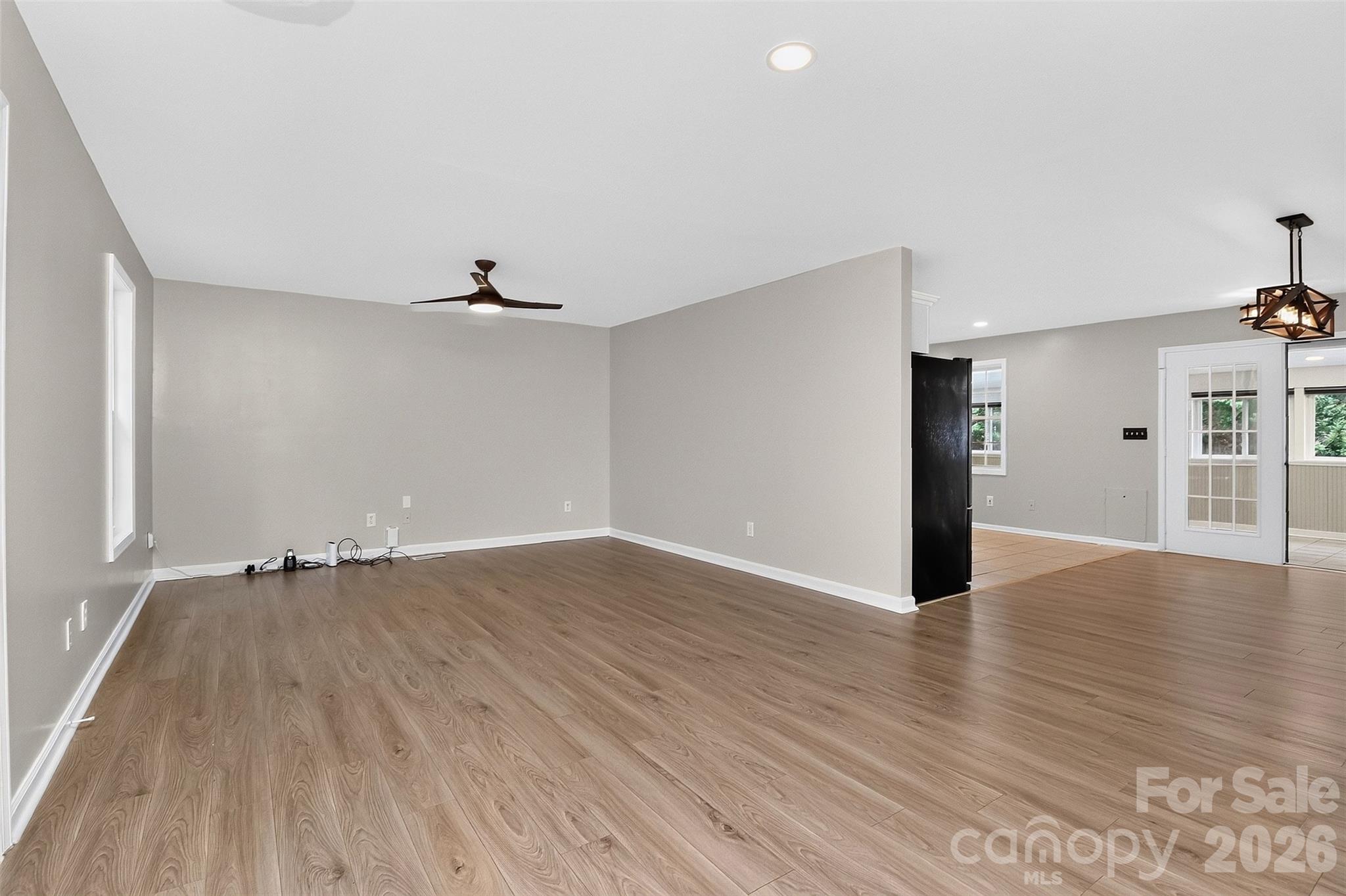 176 Toucan Road Property Photo 6