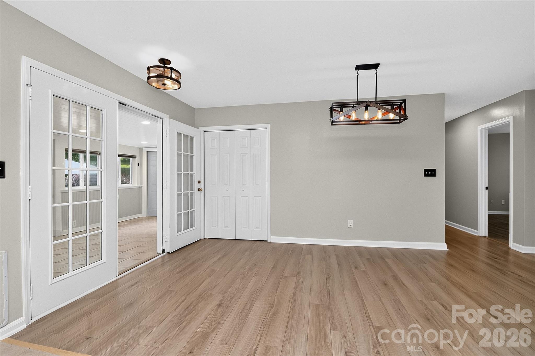 176 Toucan Road Property Photo 13