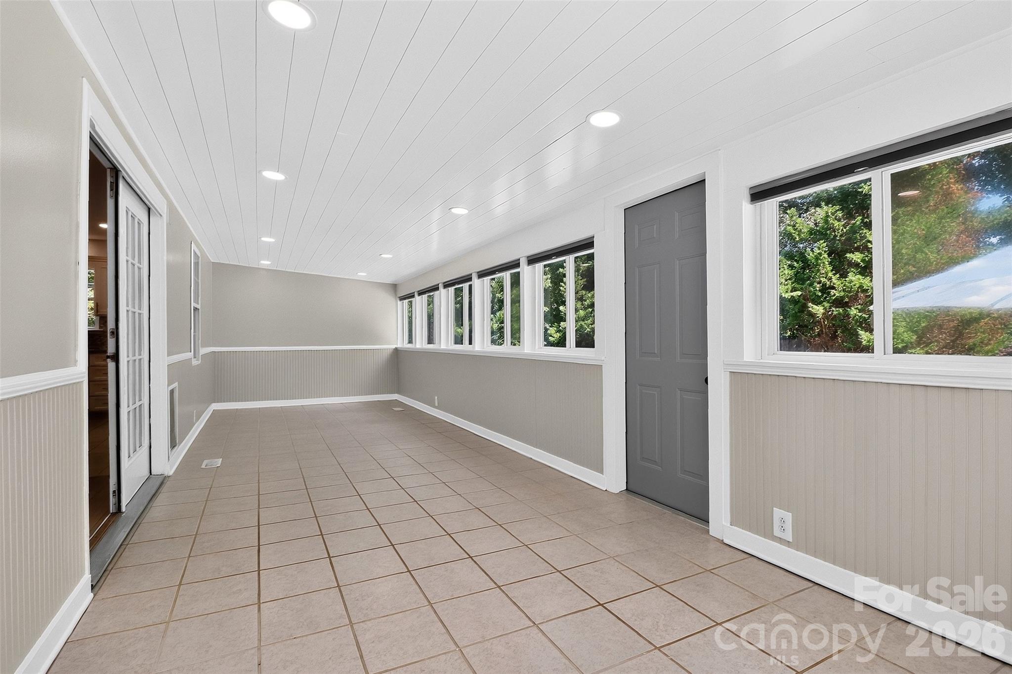 176 Toucan Road Property Photo 15