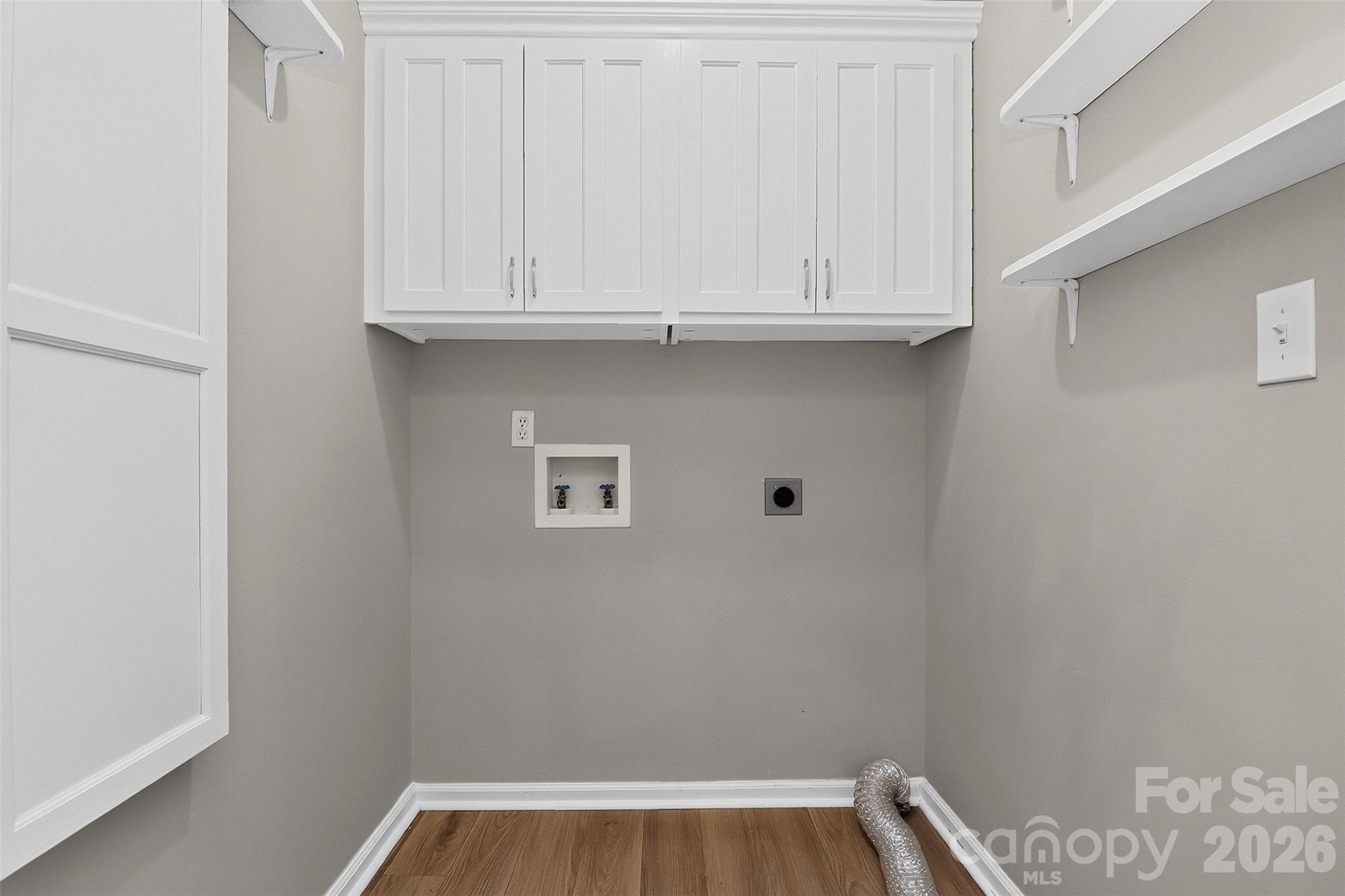 176 Toucan Road Property Photo 16