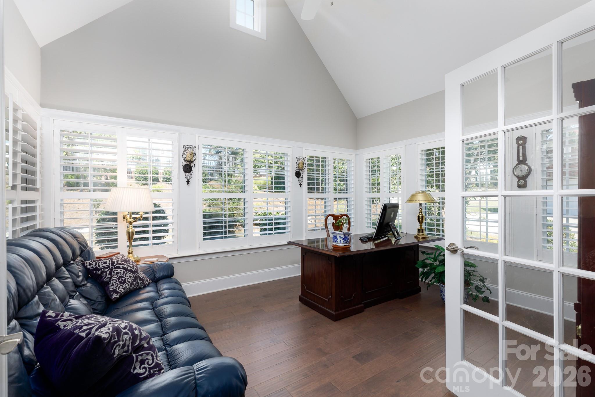399 Quinby Way Property Photo 6