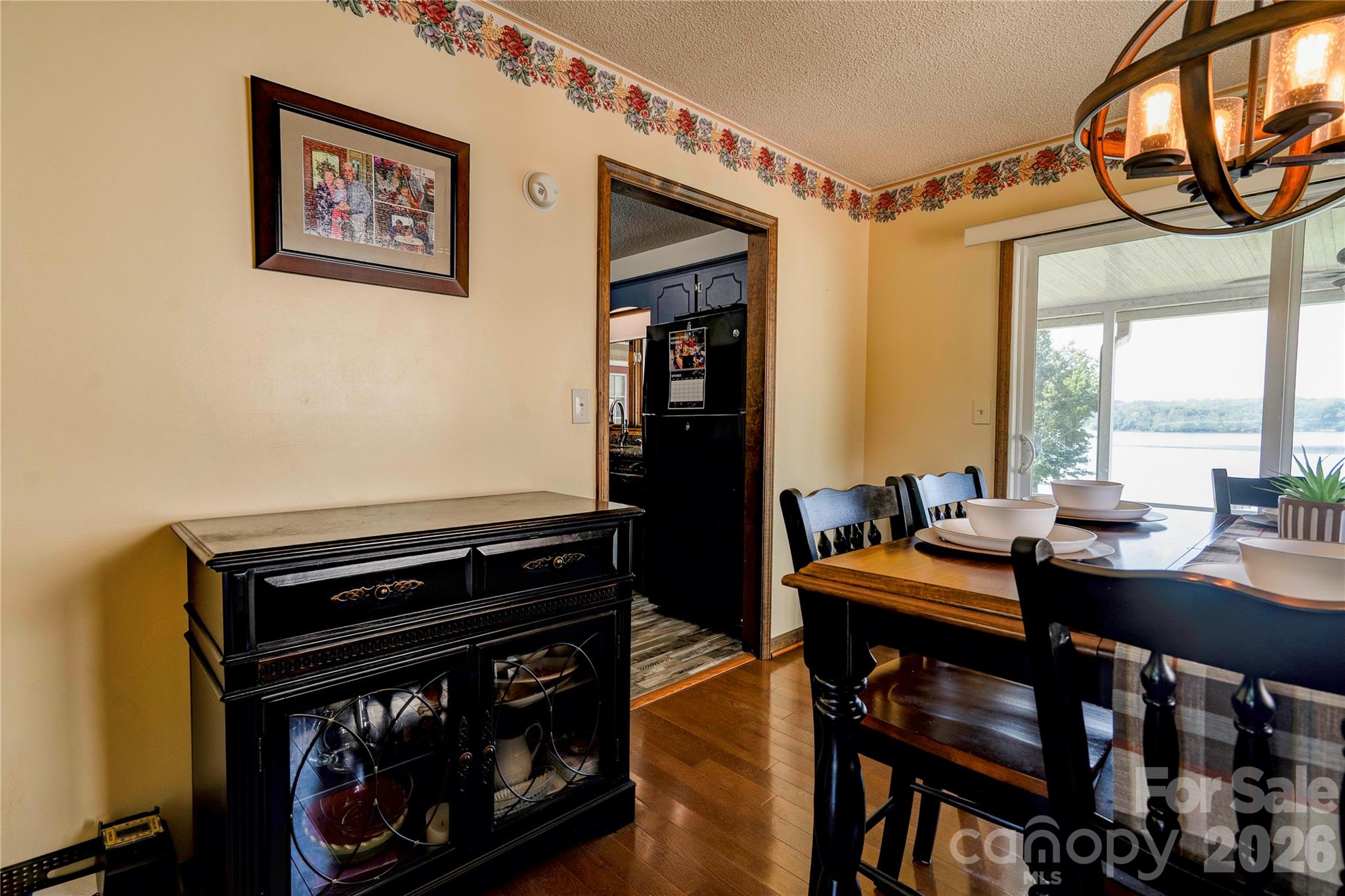 152 North Shore Drive Property Photo 9