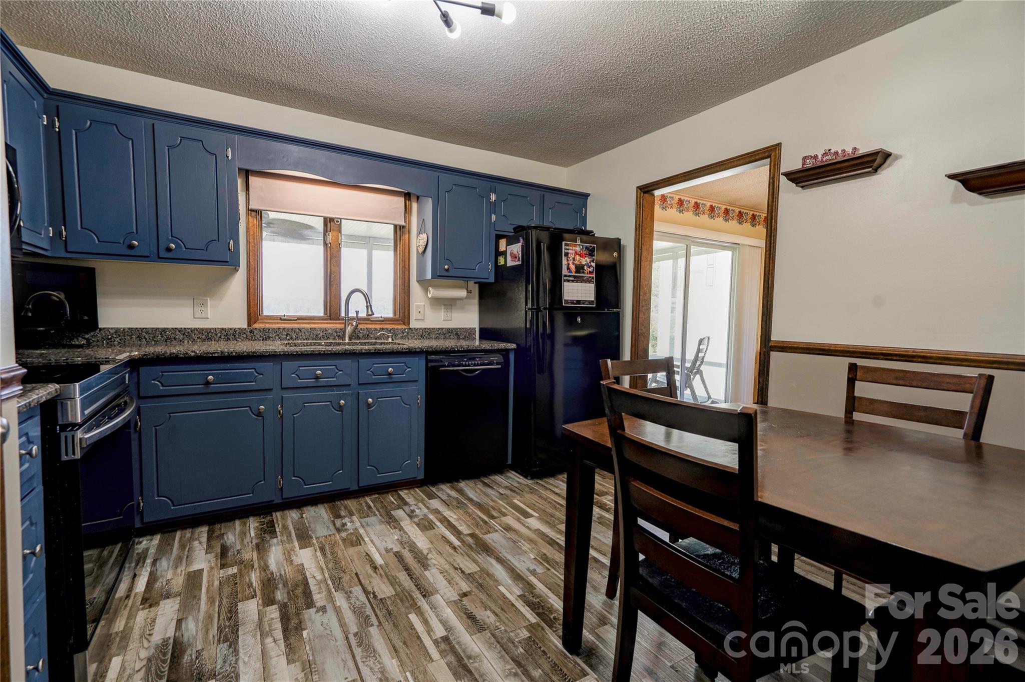 152 North Shore Drive Property Photo 10