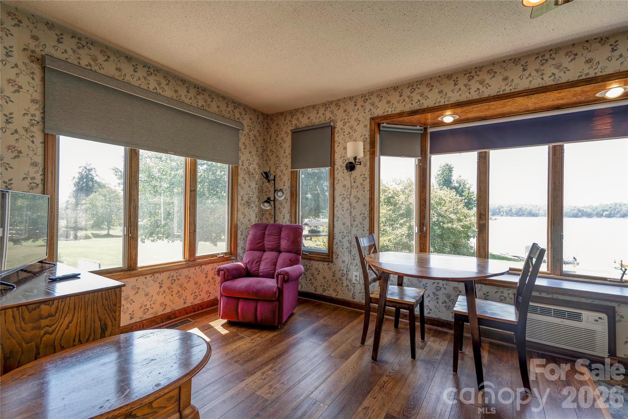 152 North Shore Drive Property Photo 16