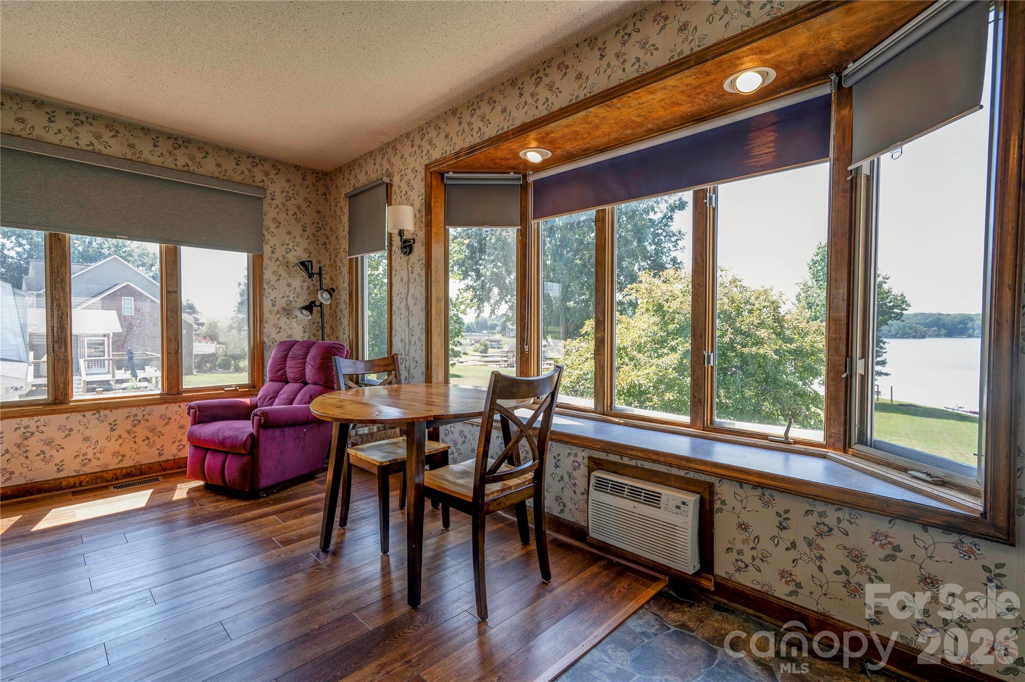 152 North Shore Drive Property Photo 17