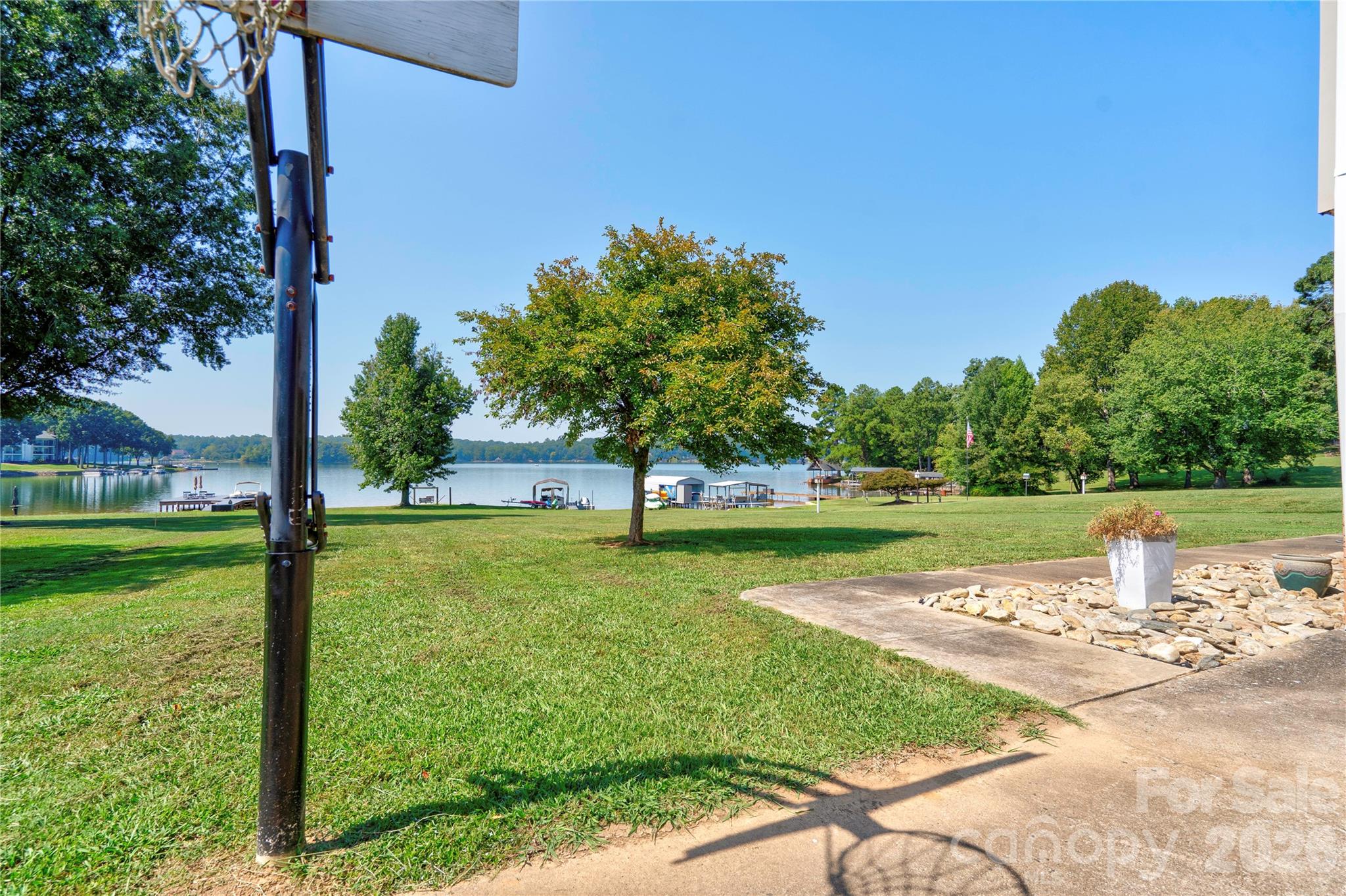 152 North Shore Drive Property Photo 32