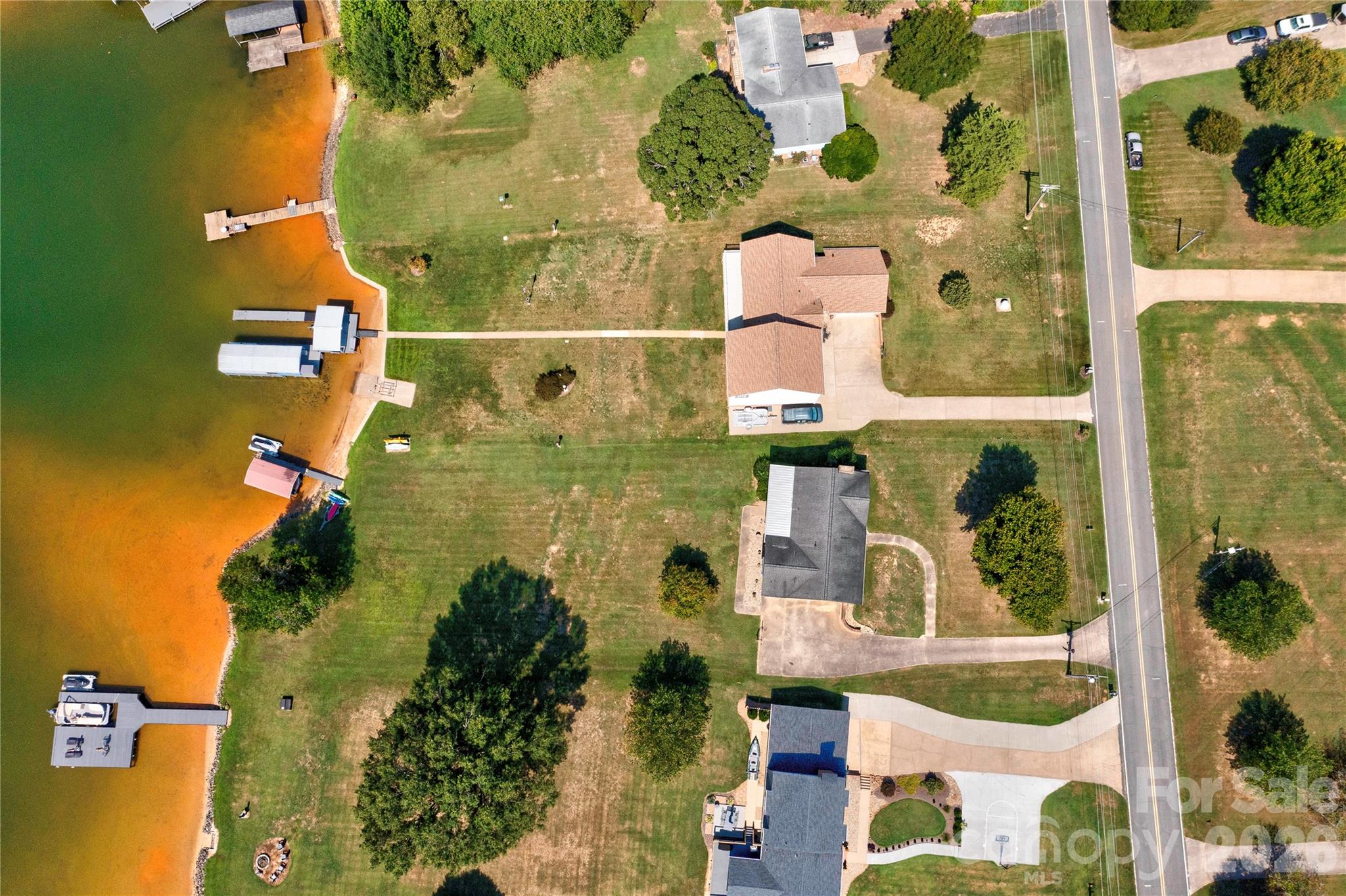 152 North Shore Drive Property Photo 36