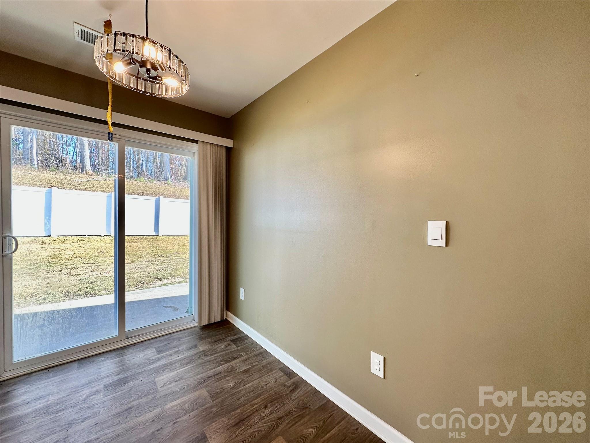 1210 Leno Lane Property Photo 11