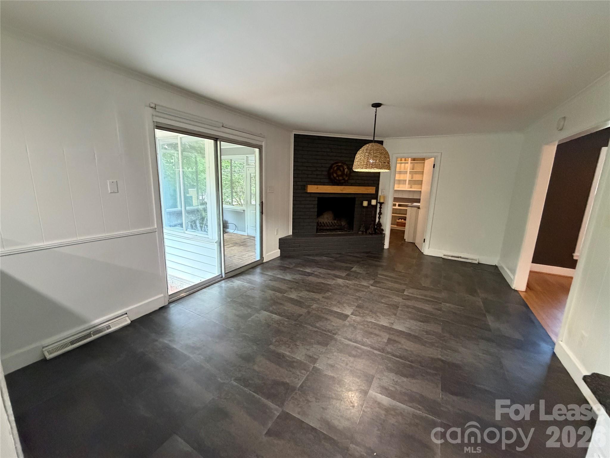 608 Margaret Drive Property Photo 11