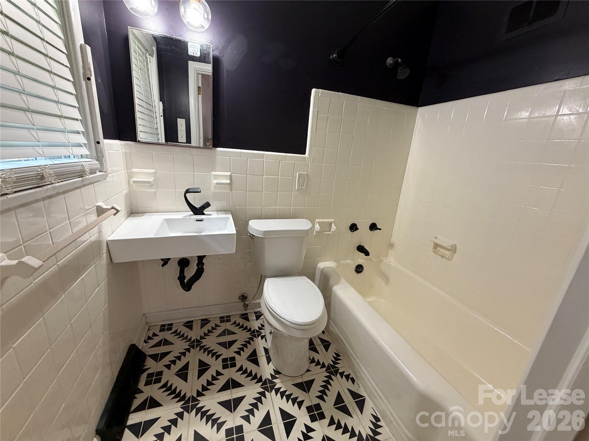 608 Margaret Drive Property Photo 16