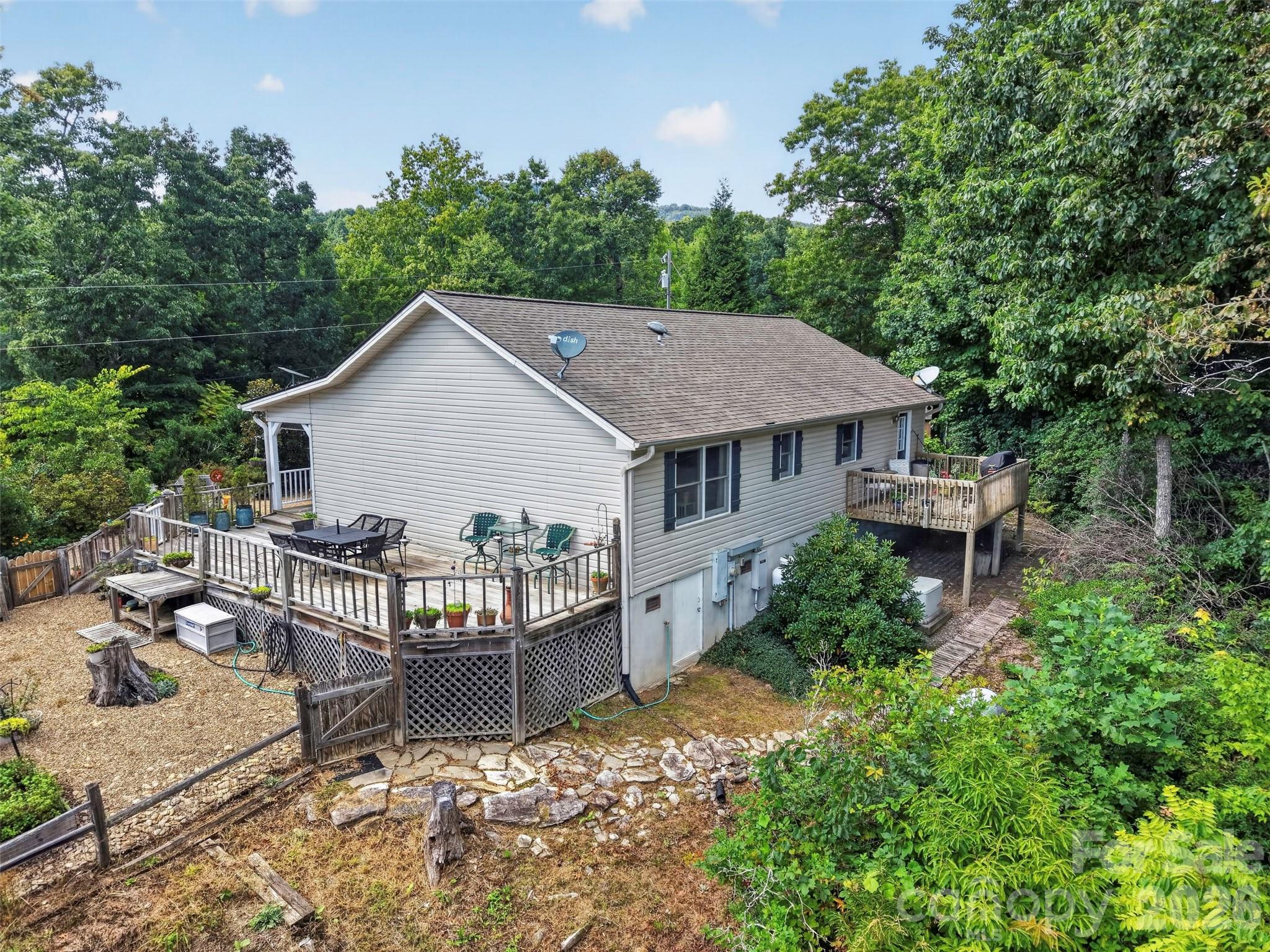 50 Autumn View Drive Property Photo 21