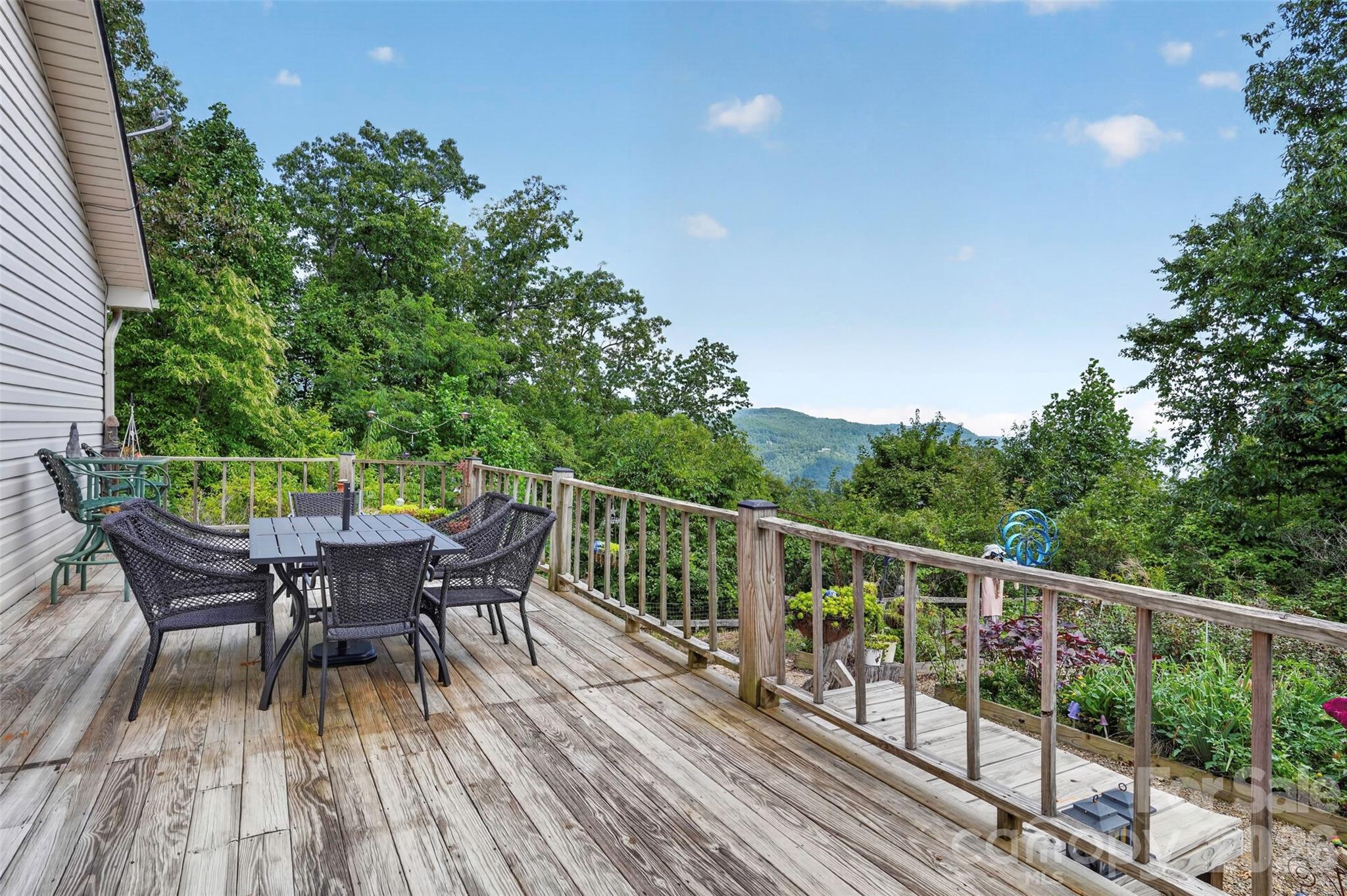 50 Autumn View Drive Property Photo 26