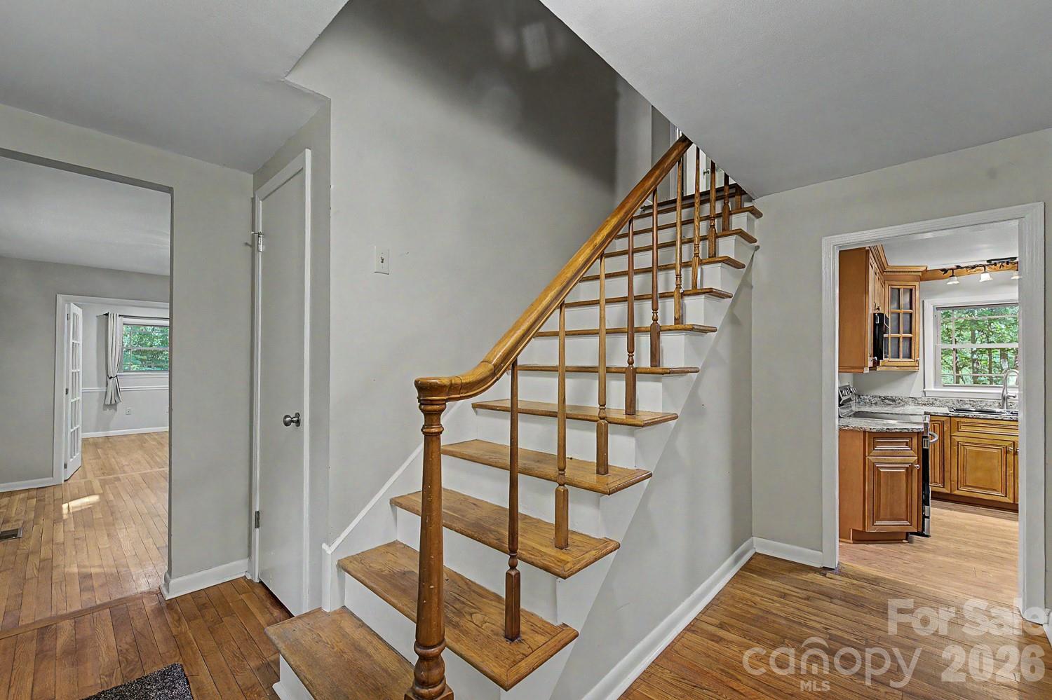 304 Canterbury Road Property Photo 4