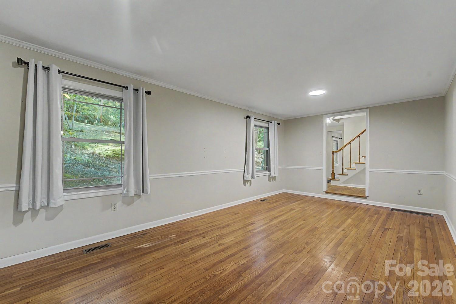 304 Canterbury Road Property Photo 6