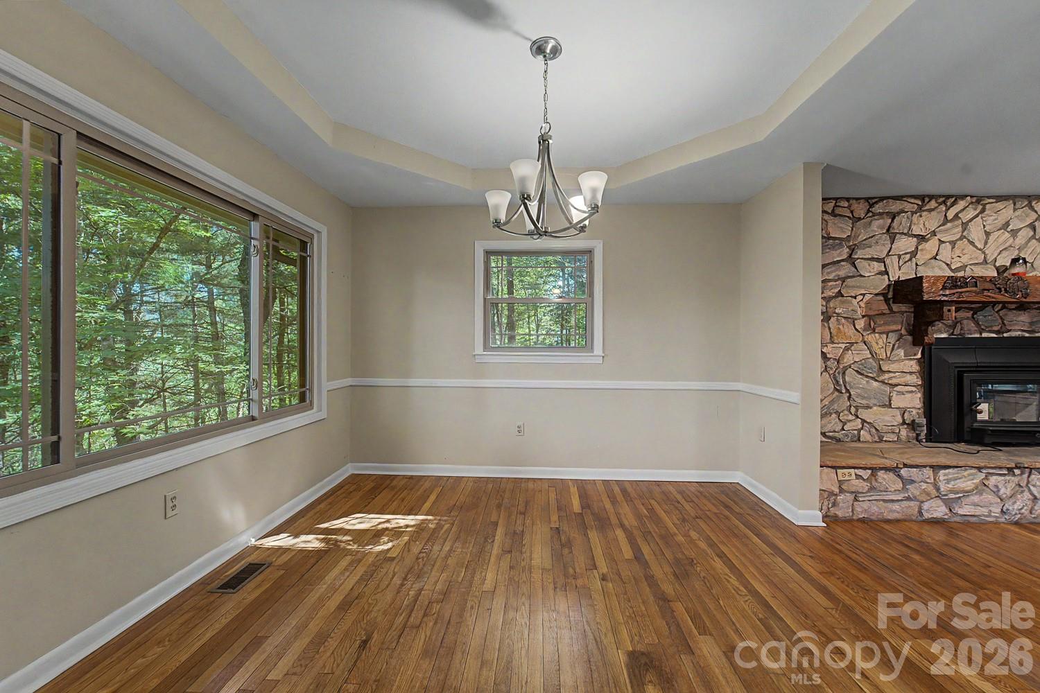 304 Canterbury Road Property Photo 9