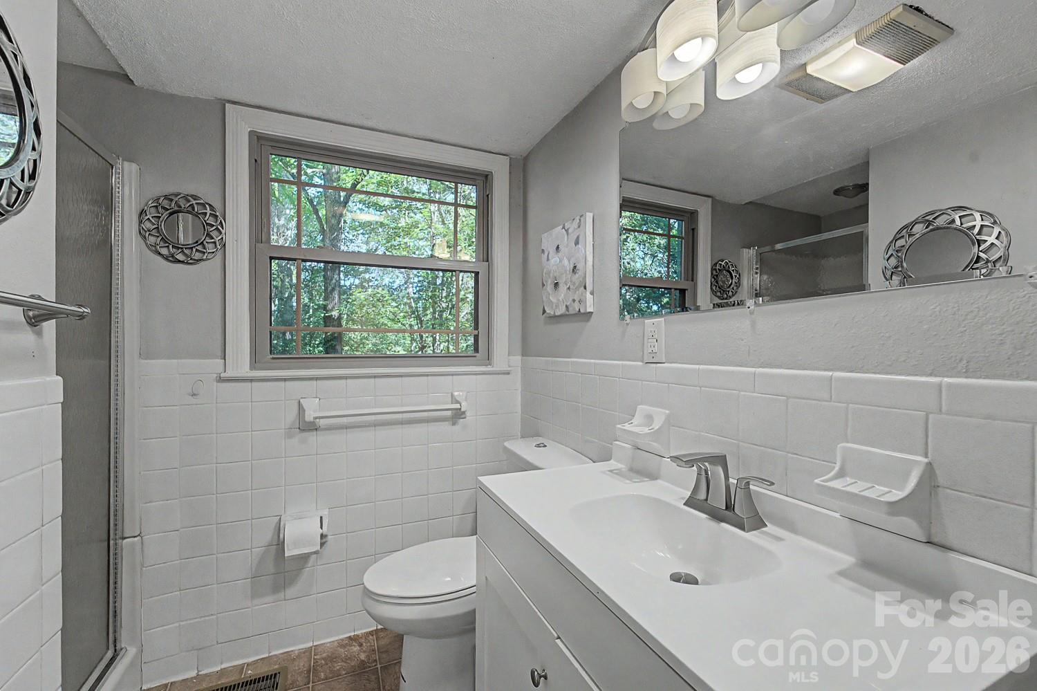 304 Canterbury Road Property Photo 21