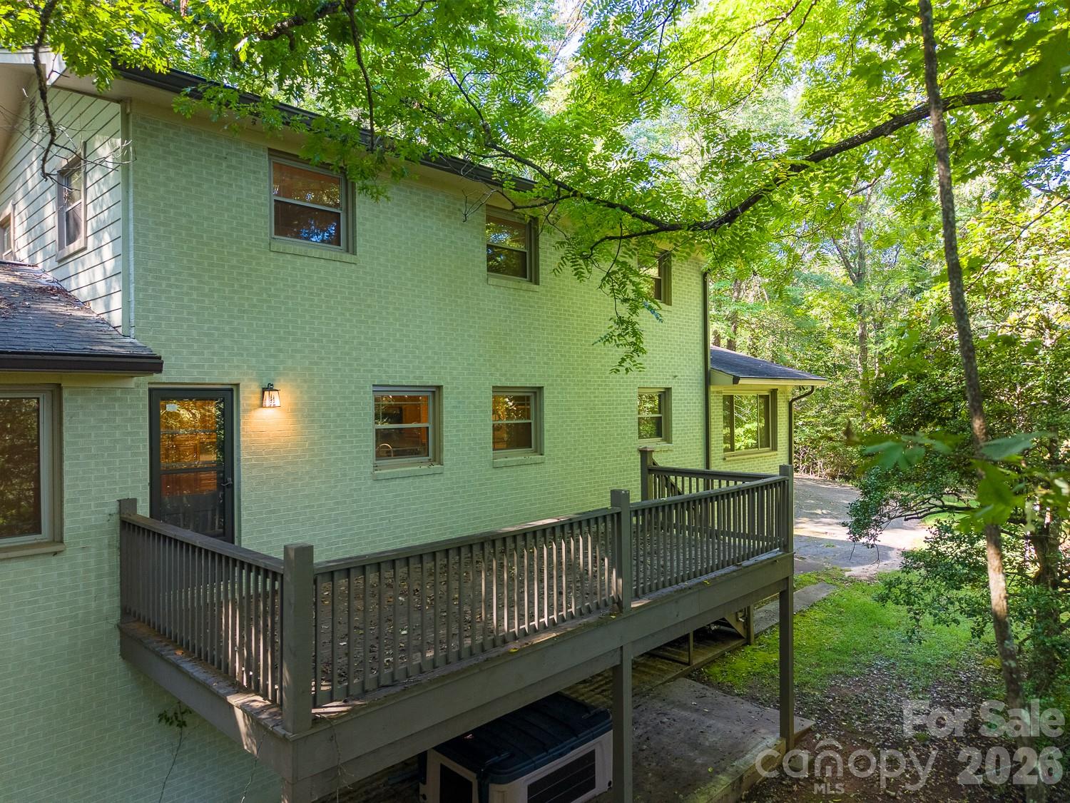 304 Canterbury Road Property Photo 42
