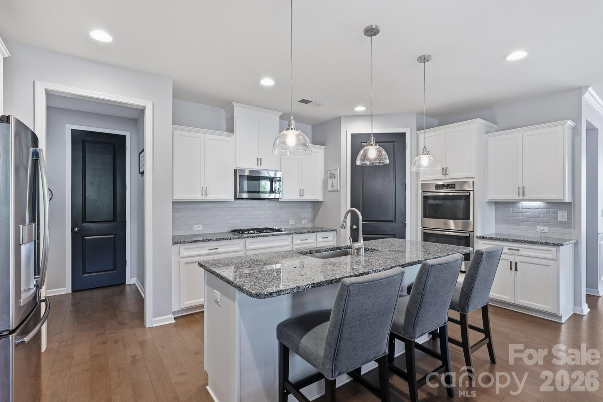 494 Cherry Blossom Avenue Property Photo 6