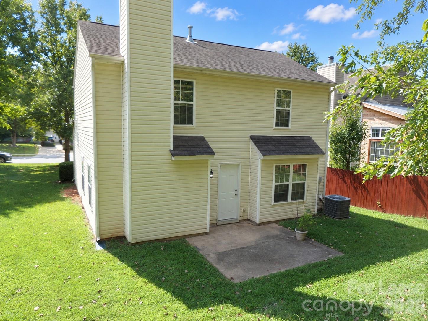 6126 Patric Alan Court Property Photo 13