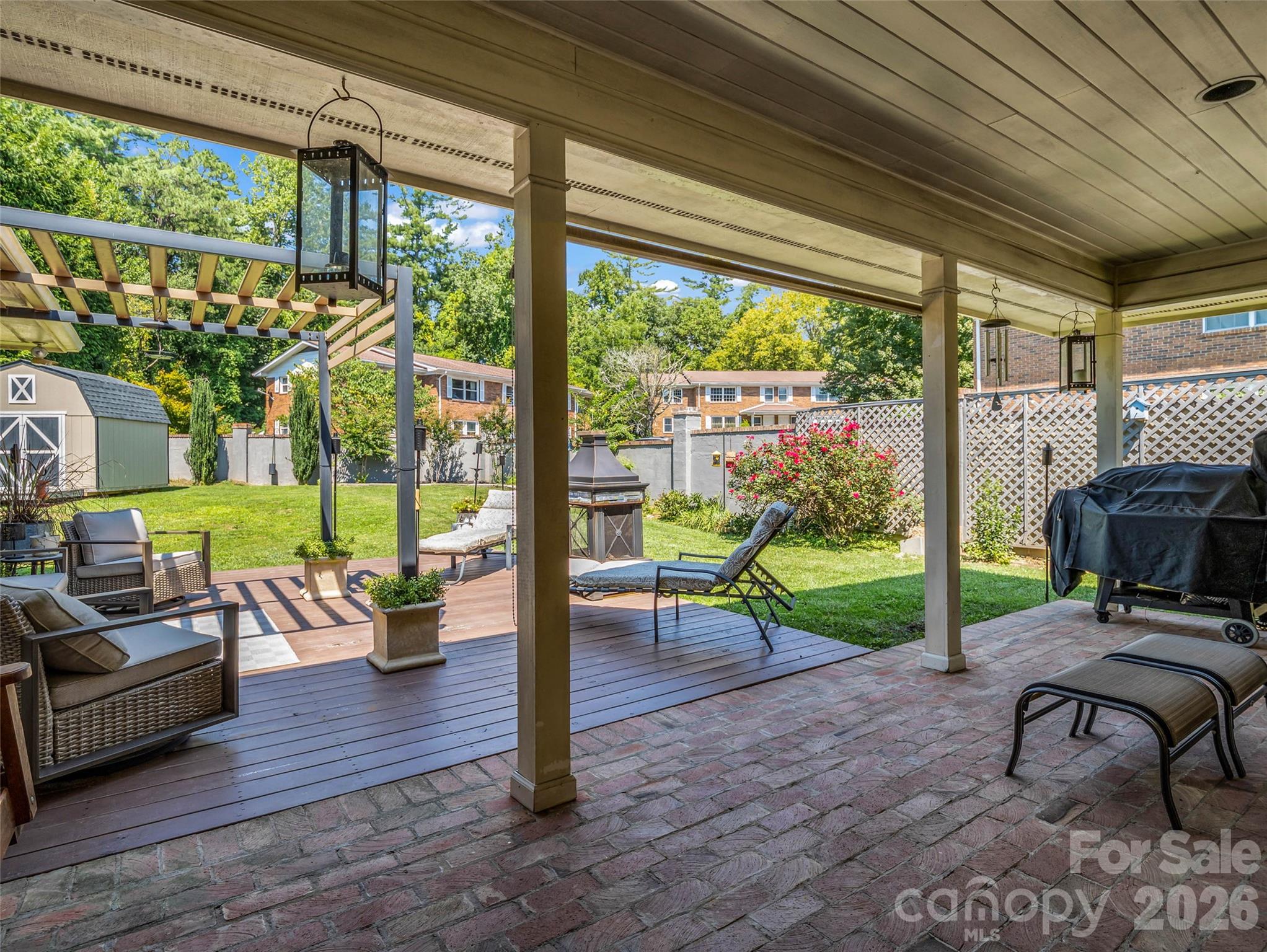 2365 Rosemont Court Property Photo 31