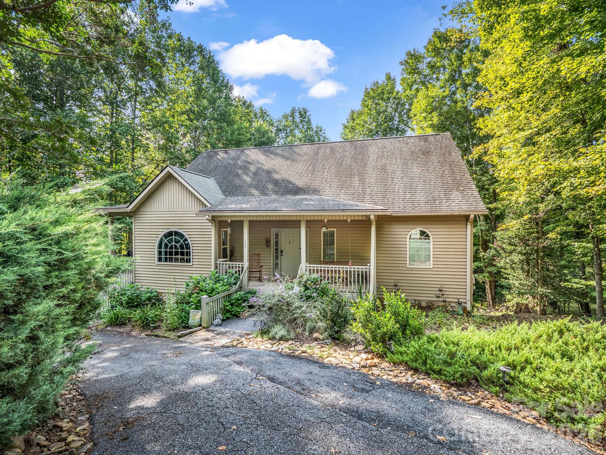 107 Wilkerson Court Property Photo 28
