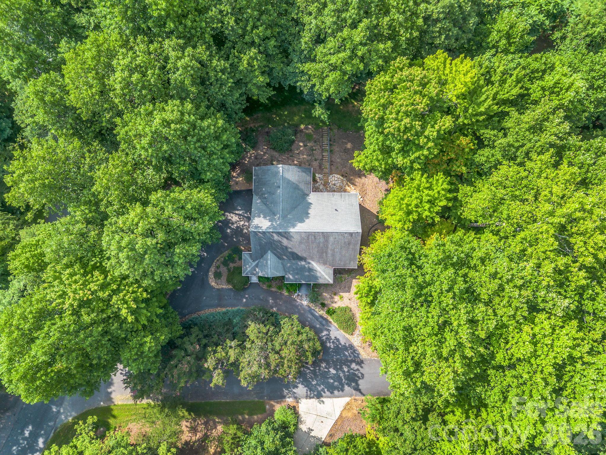 107 Wilkerson Court Property Photo 29