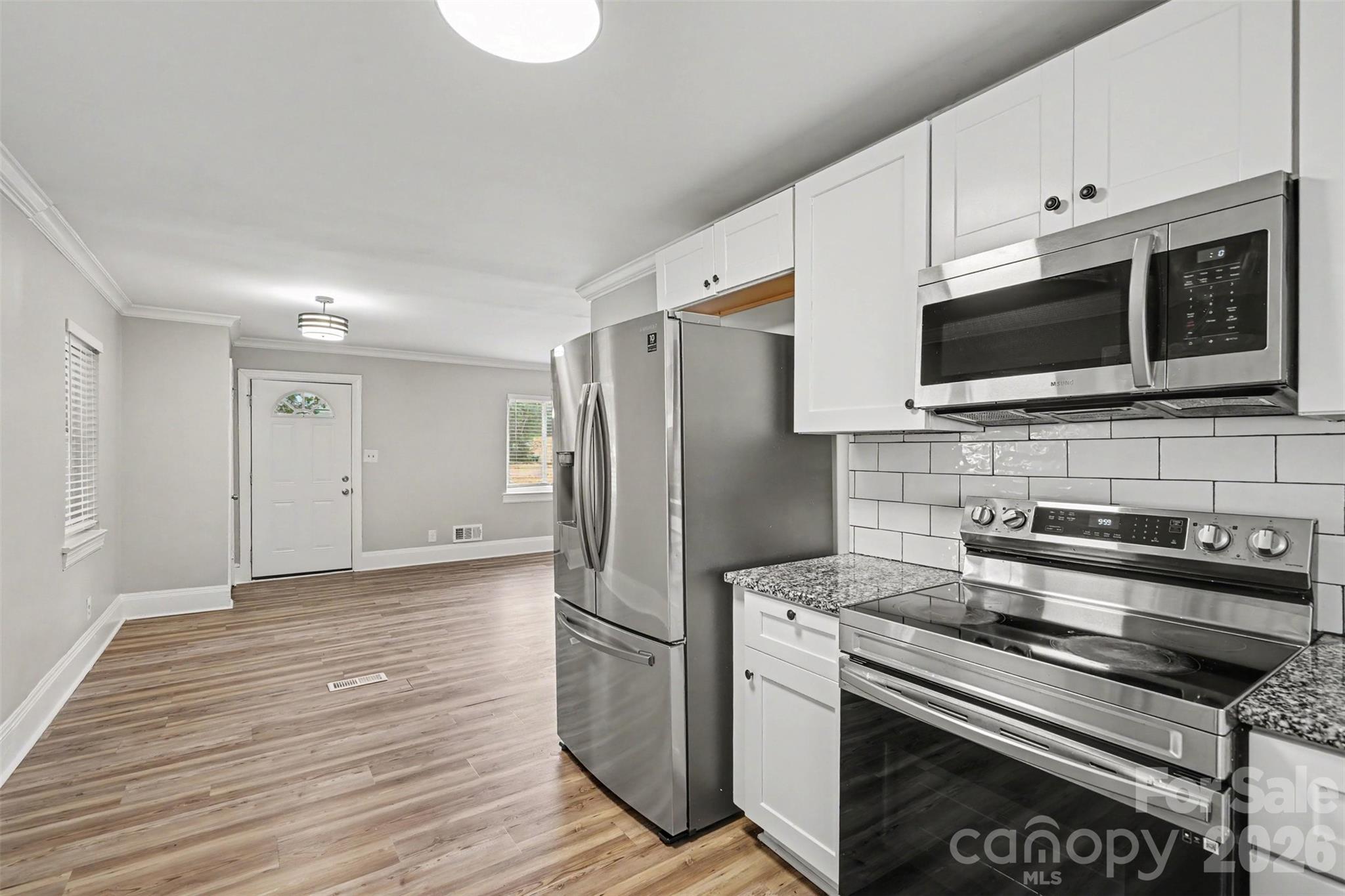 2728 Arnold Drive Property Photo 9